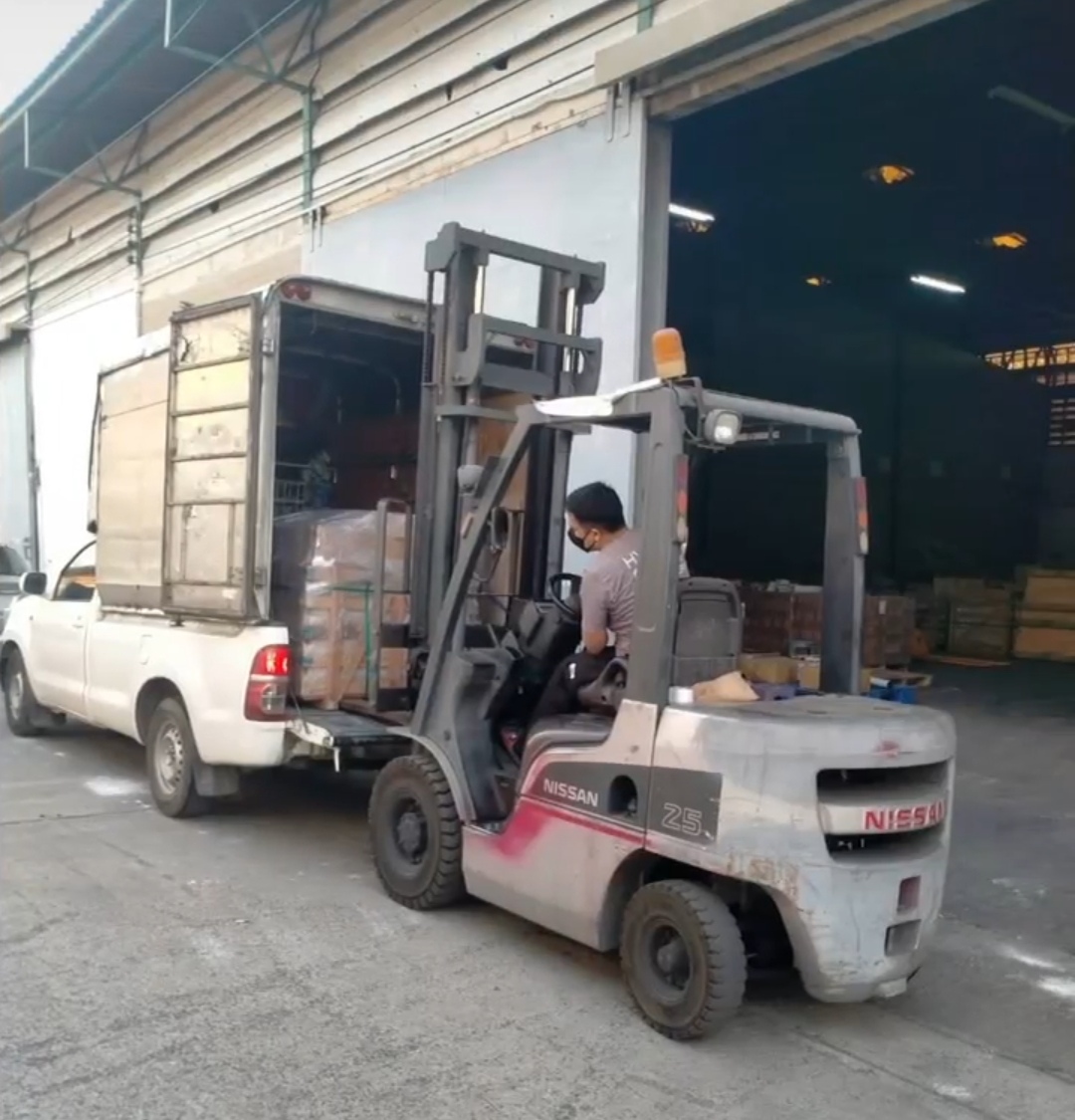 หินปูสระว่ายน้ำ Silver Grey