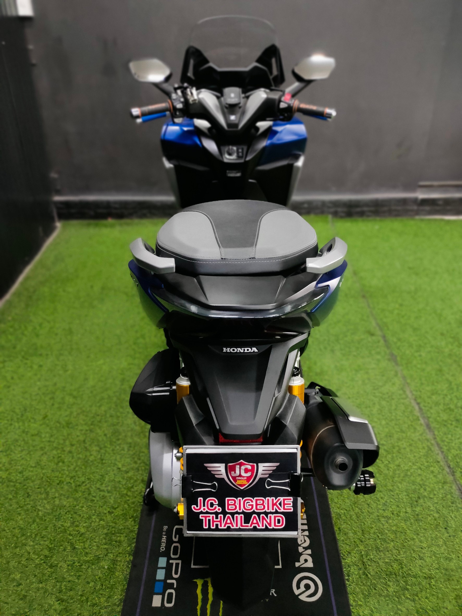 โย่วๆ 😎 มาแล้วรถกระแส Honda Forza350 ปลายปี 2020 มือเดียวสวยเด็ด 🤟 พร้อมโช็ค Ohlins + อื่นๆ