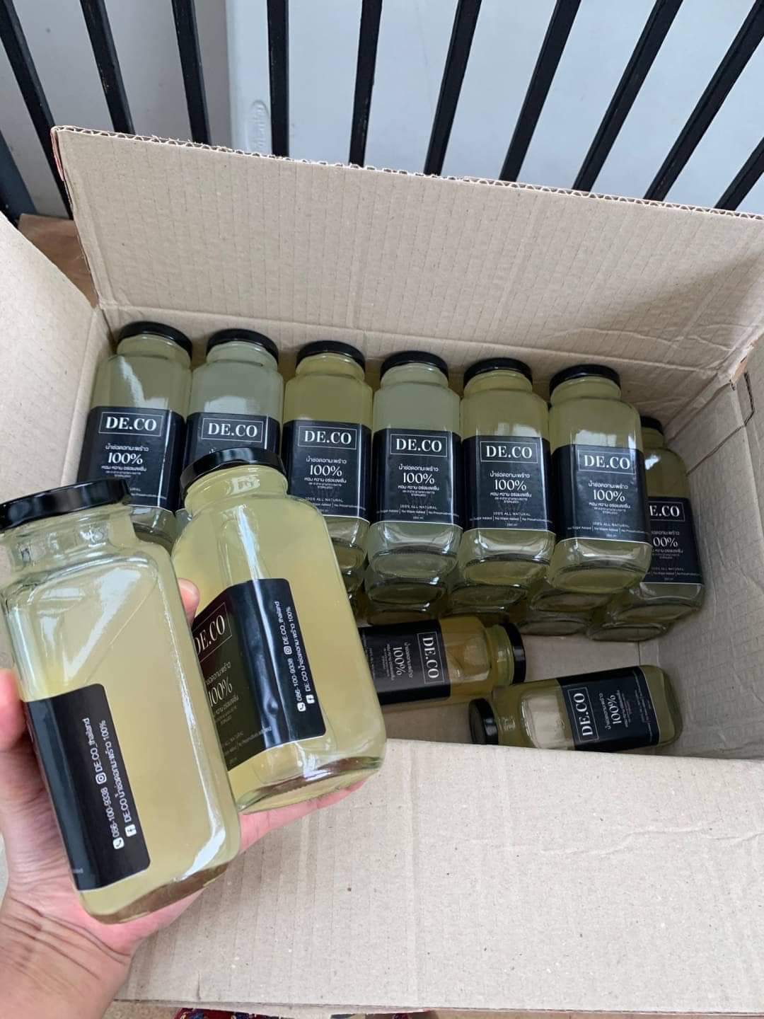 (1ขวด) น้ำช่อดอกมะพร้าว 100% หอมหวาน อร่อยสดชื่น DE.CO de . co น้ำดอกมะพร้าว น้ำมะพร้าว สำเนา