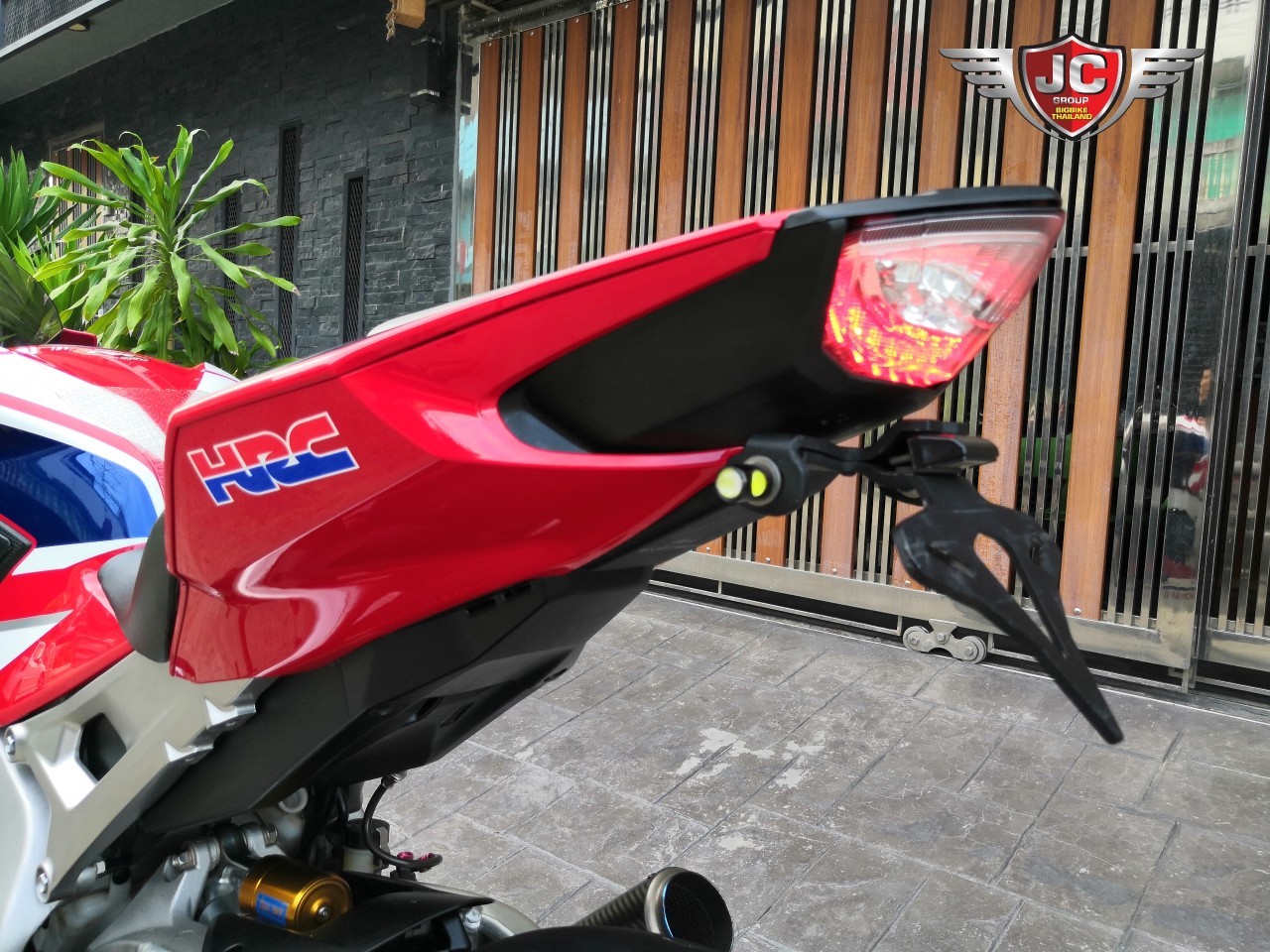 🤫 #CBR1000rrSP รถกลางปี 2018 "สเปคเดิมๆว่าสุดแล้ว