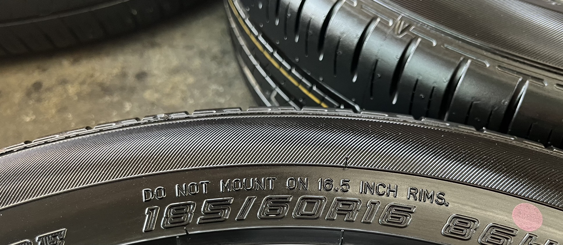 ✨ยางใหม่ป้ายแดง✨185-60-16 Dunlop💖สวยกริ๊บ🚗ถอดจากรถใหม่ป้ายแดง