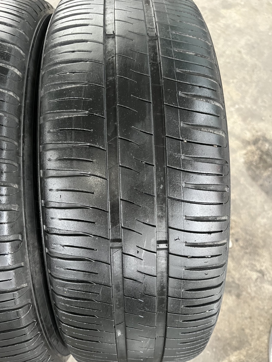 ✨ล้อแม็ก 4รู100✨Toyota Vios รุ่นพิเศษ ขอบ 15 สีเทา พร้อมยาง 185-60-15 Michelin ปี 22