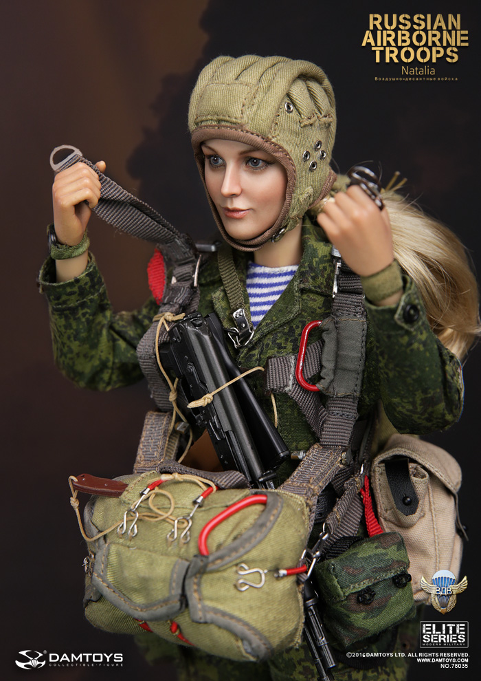 DAMTOYS No.78035 VDV RUSSIAN AIRBORNE TROOPS - NATALIA (ตัวโชว์)