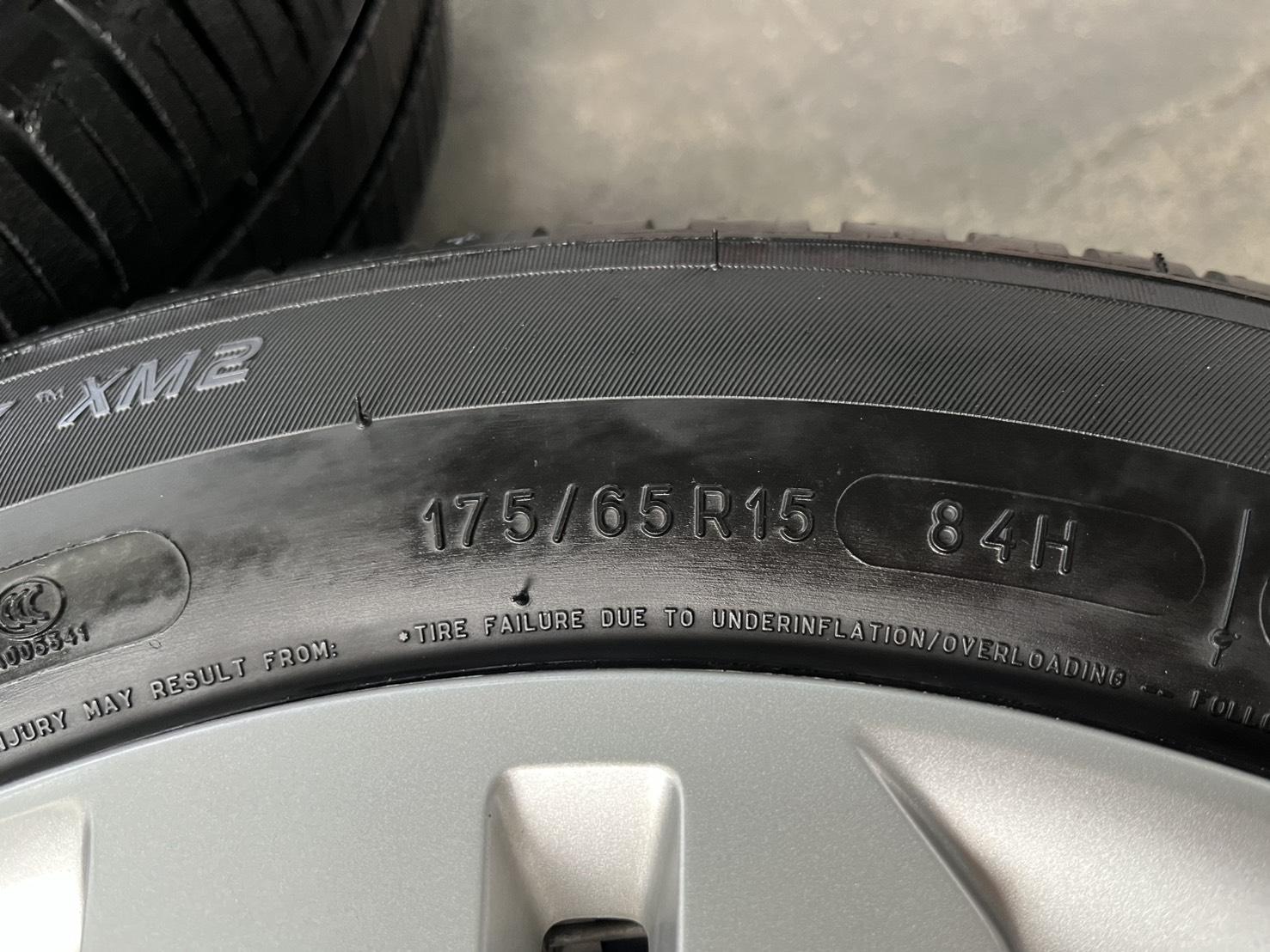 ✨ล้อกระทะ 4รู100✨Honda ขอบ 15 แถมยาง 175-65-15 Michelin ปี 20