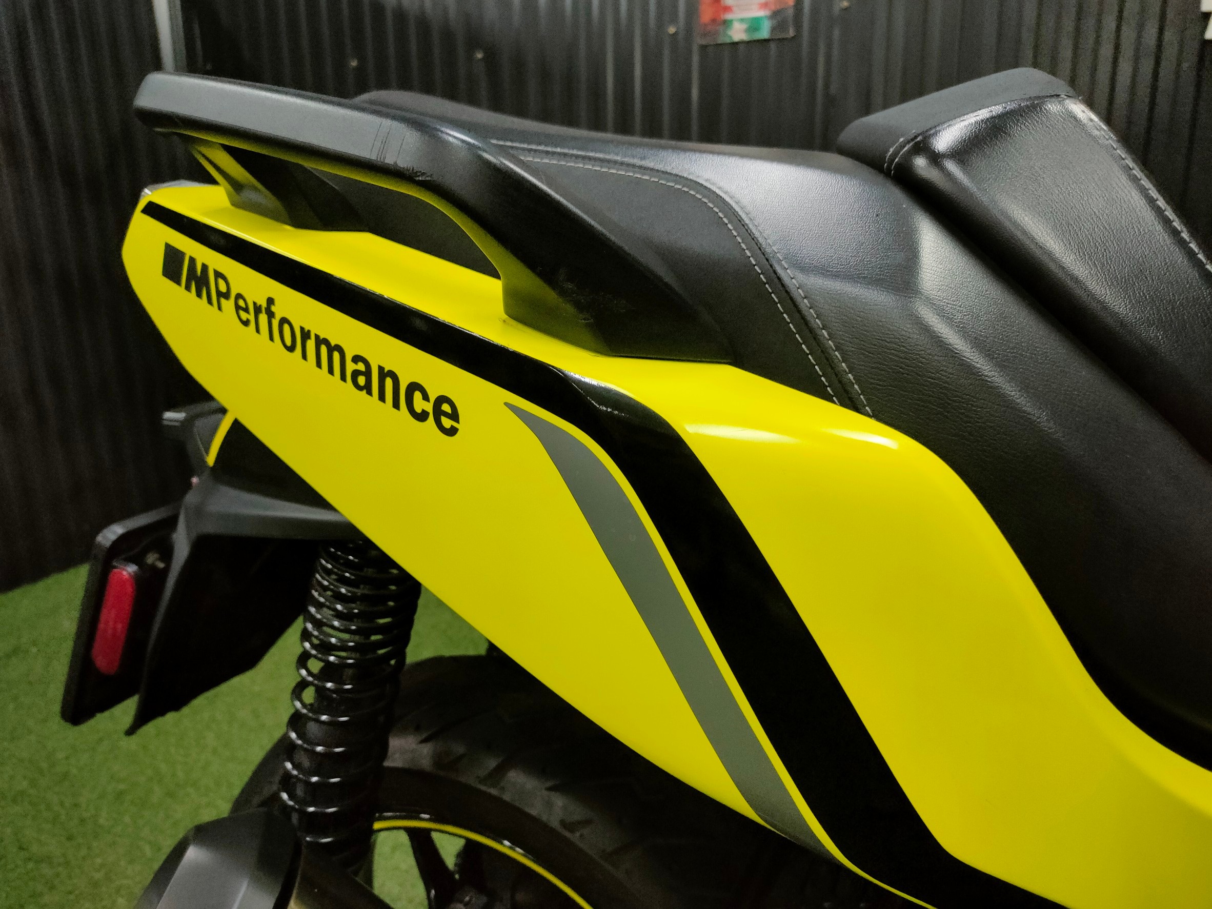 สกู๊ตเตอร์หรูเกรดพรีเมียม BMW C400GT รถปลายปี19 🤩 Warp ลาย Performance+Service เรียบร้อย 👍