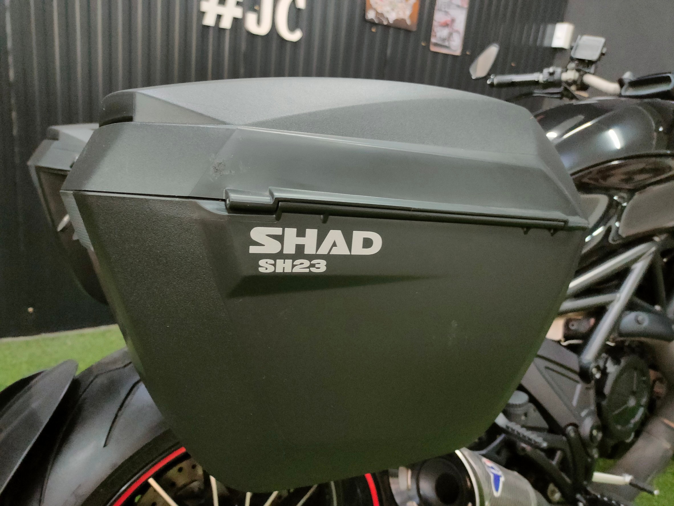 🤗 ที่สุดรถสาย Sport Cruiser....Ducati #Diavel1200 รถปี 2013 อดีตรถ"หลักล้าน"...ราคาอย่างโดนๆ