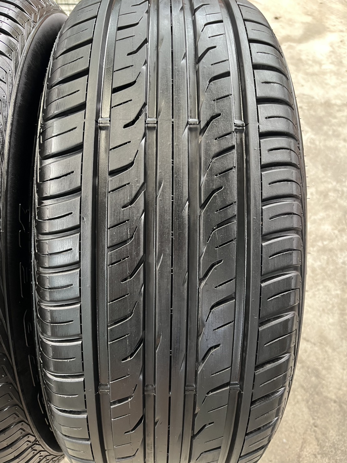 ✨ยางป้ายแดง 2 เส้น(คู่)✨265-50-20 Dunlop♨️ปลายปี 24♨️สวยกริ๊บ💖