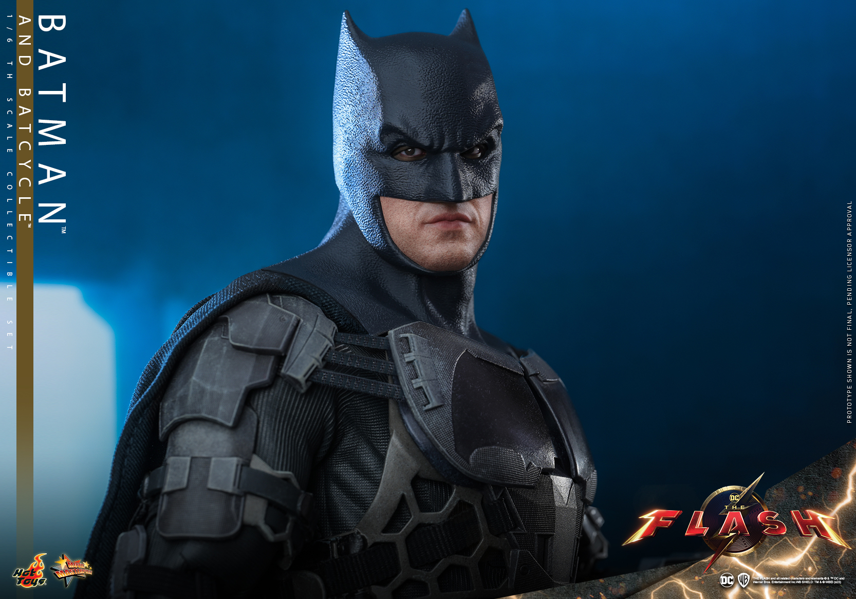 Hot Toys MMS705 1/6 The Flash - Batman and Batcycle