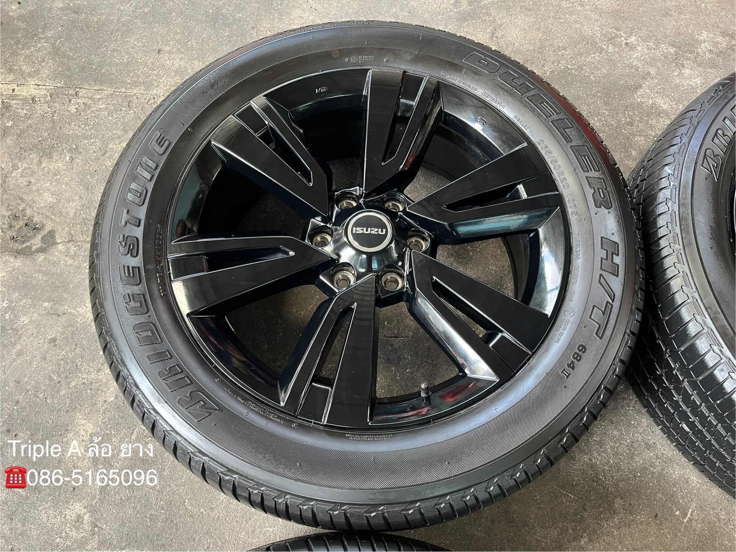 ✨ล้อแม็กพร้อมยาง✨ISUZU MU-X รุ่นพิเศษ PHANTOM ขอบ 20 สีดำแท้💯