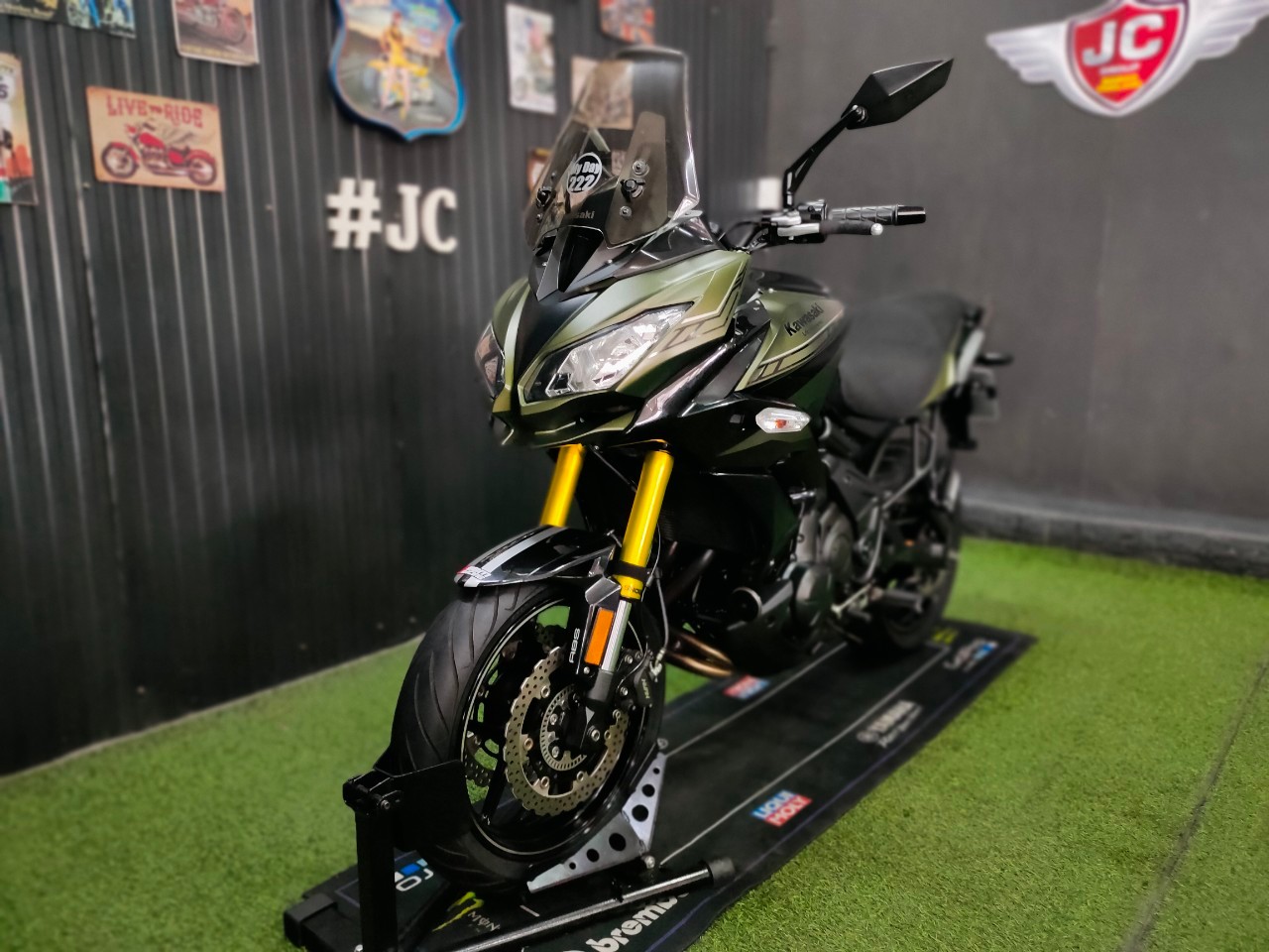 สายทัวร์ต้องจัด "โคตรใส ปีใหม่ ไมล์น้อย" KAWASAKI VERSYS650 จดปี 2020 รถมือเดียว น้องๆป้ายแดง‼️