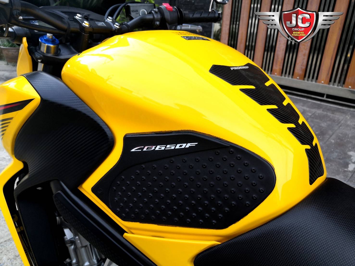 #CB650FA ปลายปี 2015 แท้ มือเดียว ไมล์น้อย ท่อFull สวยกริ๊บ❗️