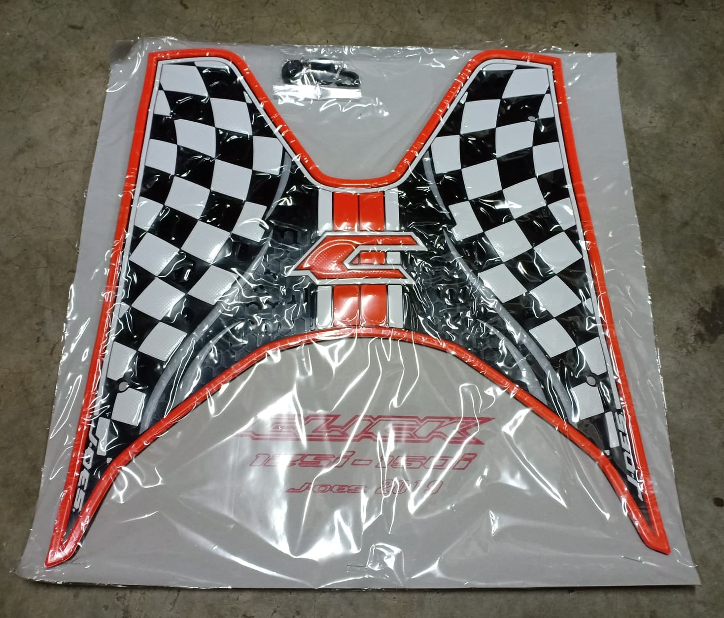 ยางปูพื้นมอเตอร์ไซด์ฮอนด้าคลิก 150 I C