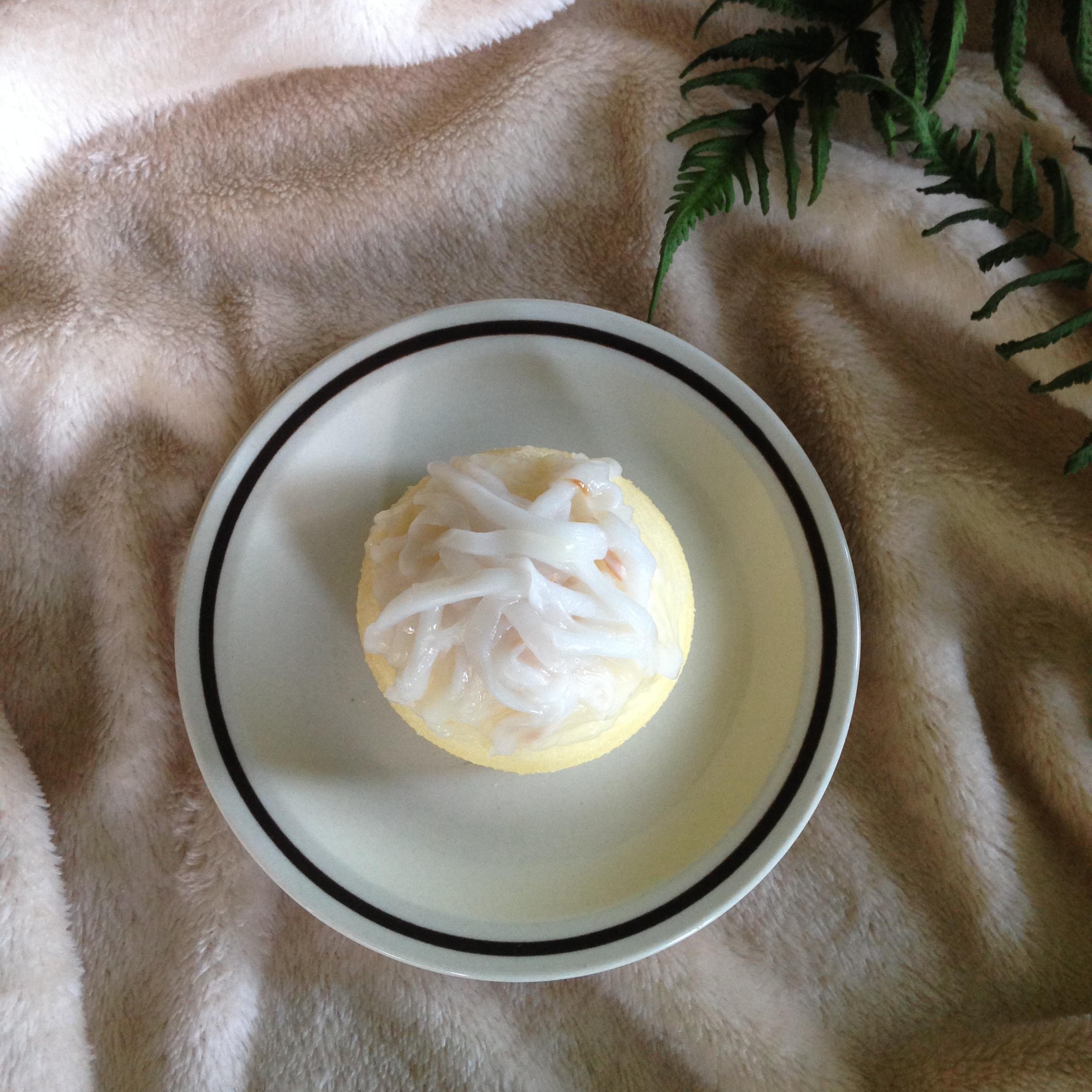 เค้กบอลมะพร้าวอ่อนลาวา Young Coconut Ball Lava Cake