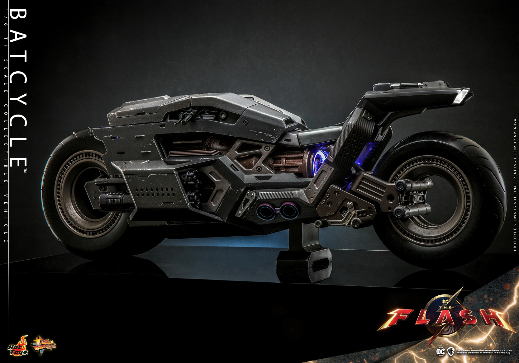 Hot Toys MMS704 1/6 The Flash - Batcycle