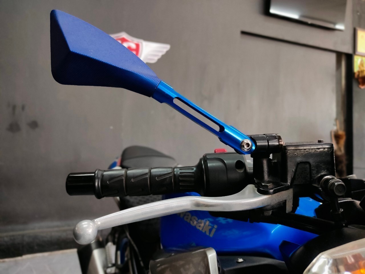 🤘 สีนี้...โคตรหล่ออ่ะ⁉️ Z300abs ปลายปี 2017 มือเดียวสวยใส 😎 มัธยมขี่ได้ นักศึกษาขี่ดี สำเนา