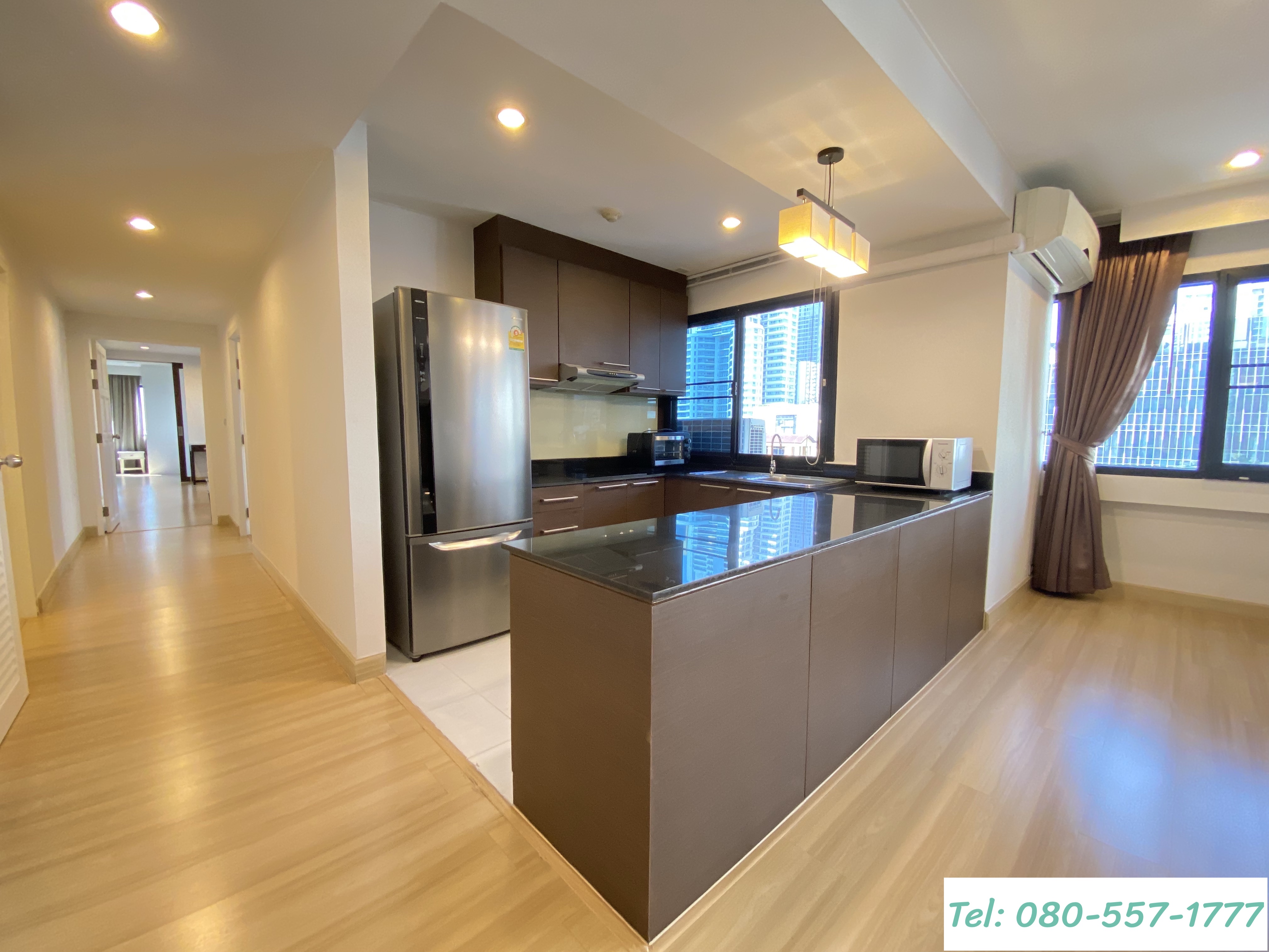 ประสานมิตรเพลส ห้อง 5B ชั้น 5 โซน B ขนาด 150 ตรม. ทิศเหนือ