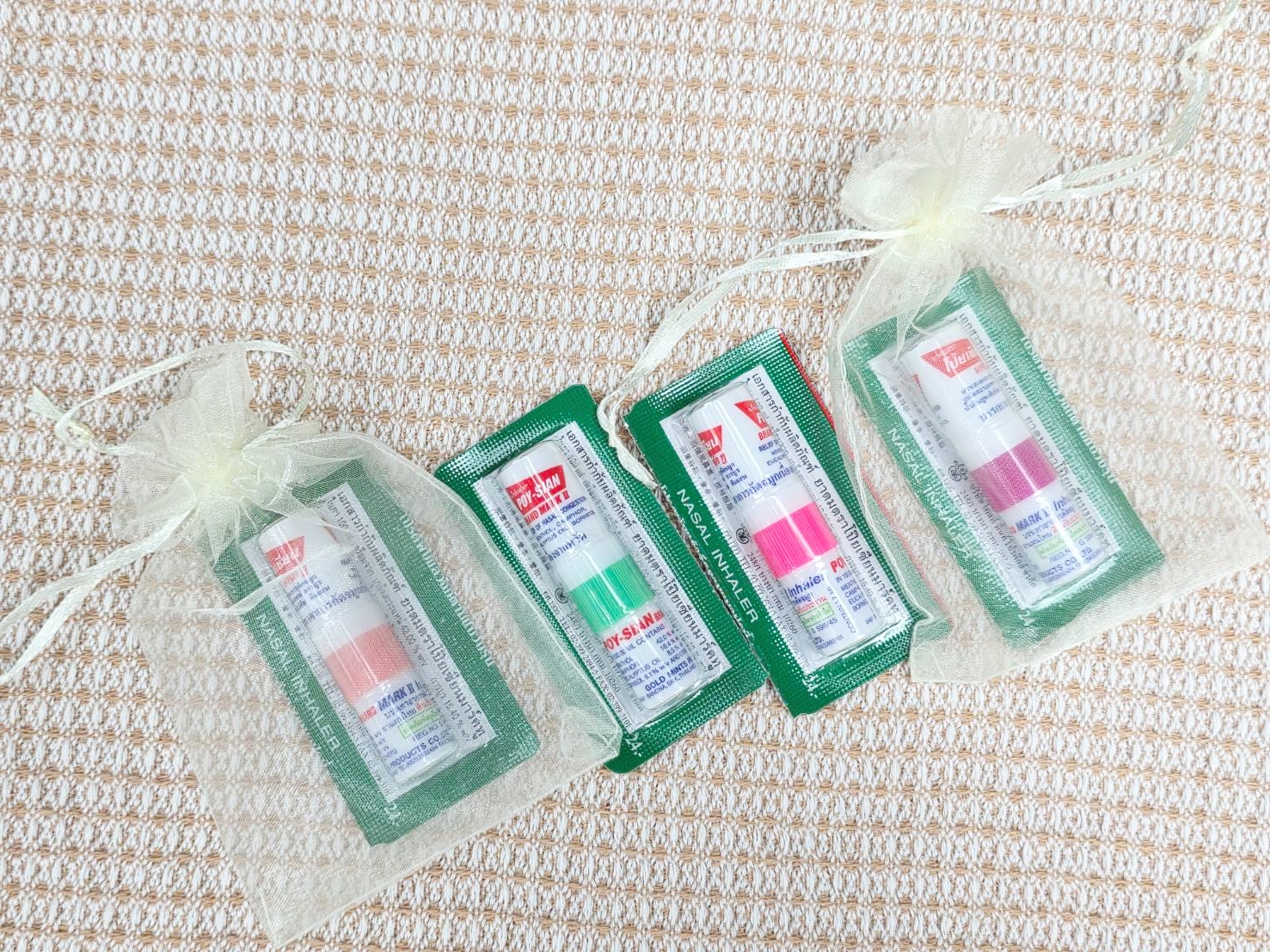 ของชำร่วยงานศพ ยาดมโป๊ยเซียน