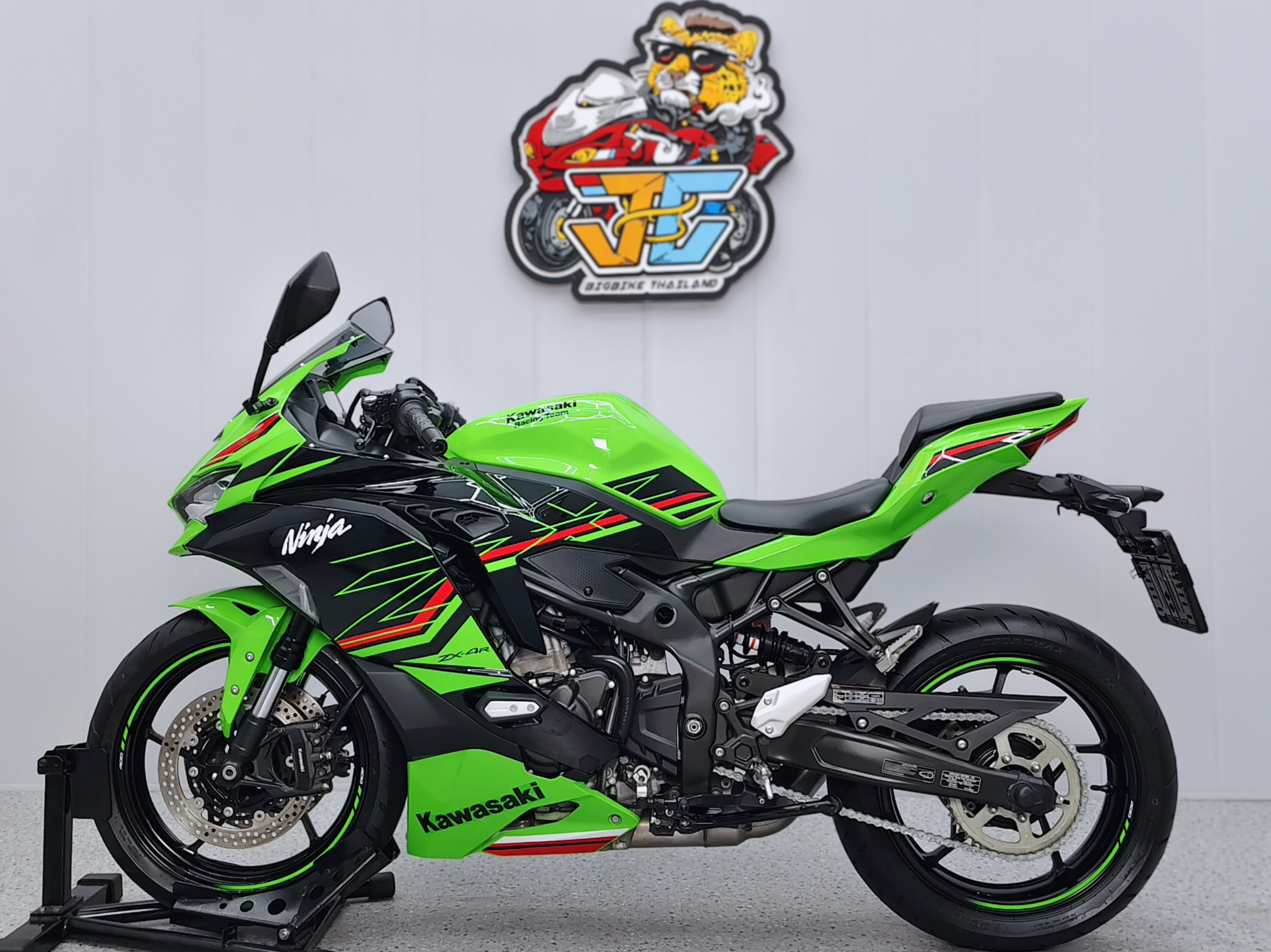 4สูบเรียง400CC.กลับมาแว้ว 😎 KAWASAKI NINJA ZX4R SE ปลายปี 2023 ไมล์หลักพัน‼️