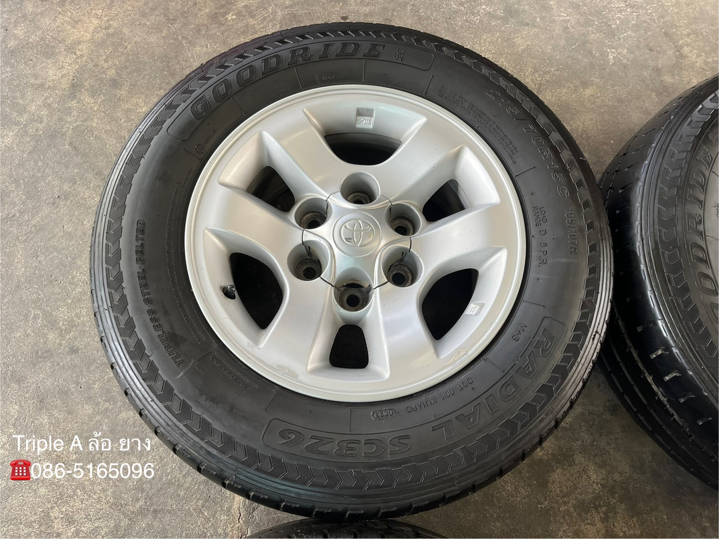 ✨ล้อแม็ก 6รู139✨Toyota Sport Rider D4D ขอบ 15 แถมยาง 215-70-15 Goodride ปี 23