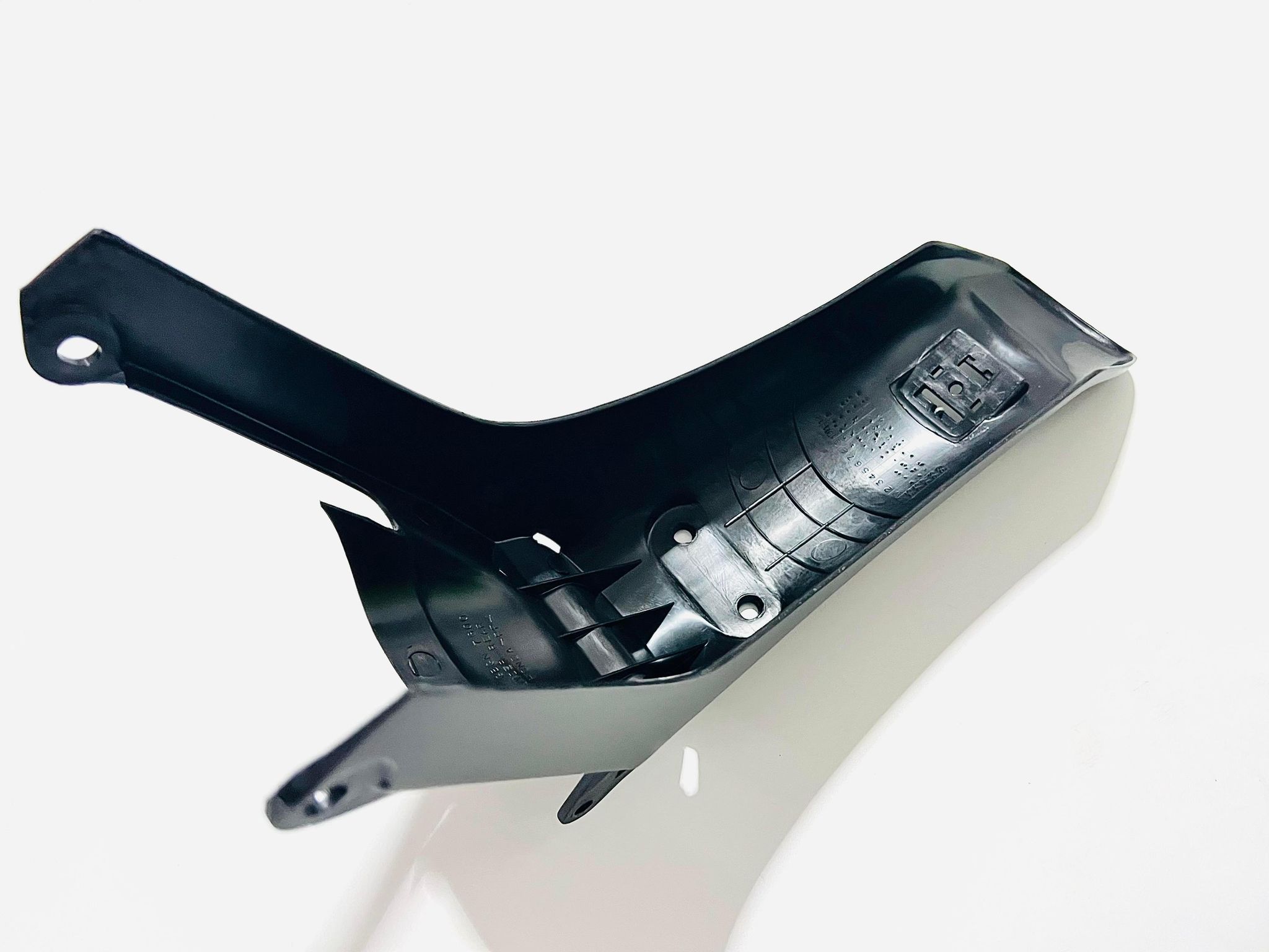 บังโคลนหลังดรีมc100n แท้ศูนย์ รอ