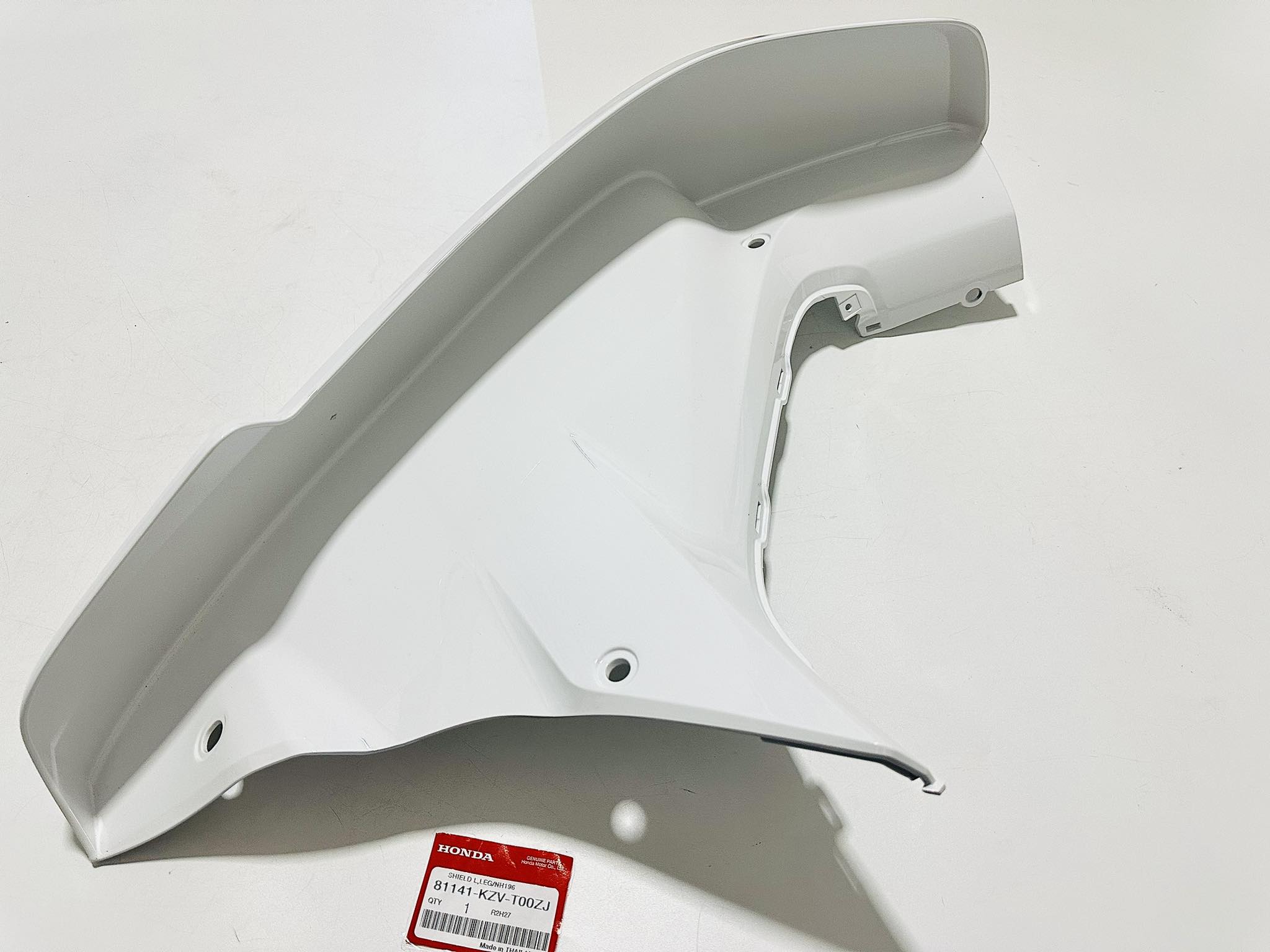 บังลมดรีม110I (สีขาว) แท้ศูนย์ รอ