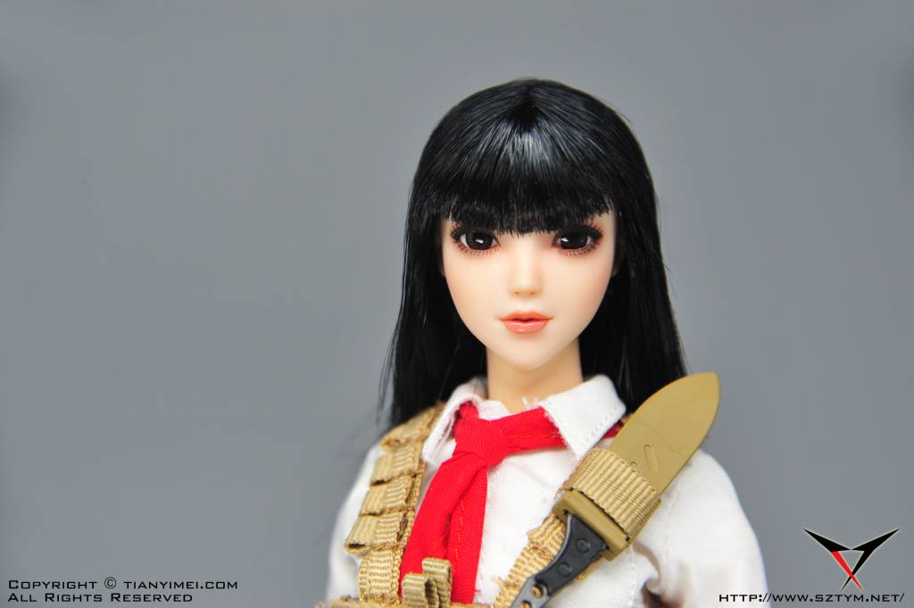 Dolls'Oddsaga DH-001 / DH-002 Fighting Girl "Red Scarf" 1:6 Head Scuplt Presented by Technic Toys(R) 2 styles