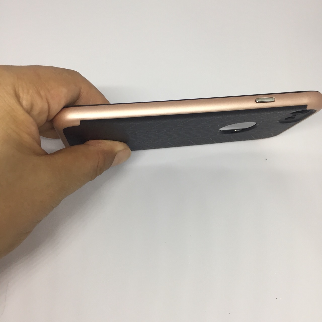 เคสคูทิส (Kutis) เคสฝาหลัง เคสไอโฟน7