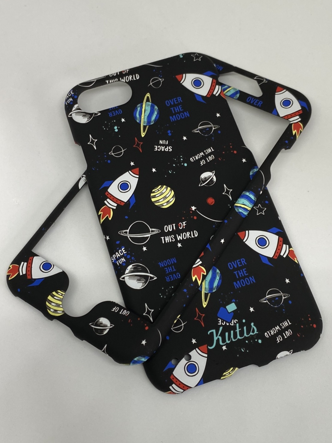 เคสคูทิส(Kutis)เคสไอโฟน7,8(ลายจรวดอวกาศ)มาใหม่ เคสประกบหน้า-หลัง เคสเรืองแสง เคสลายวินเทจ ร้านSuperhero Klongthom