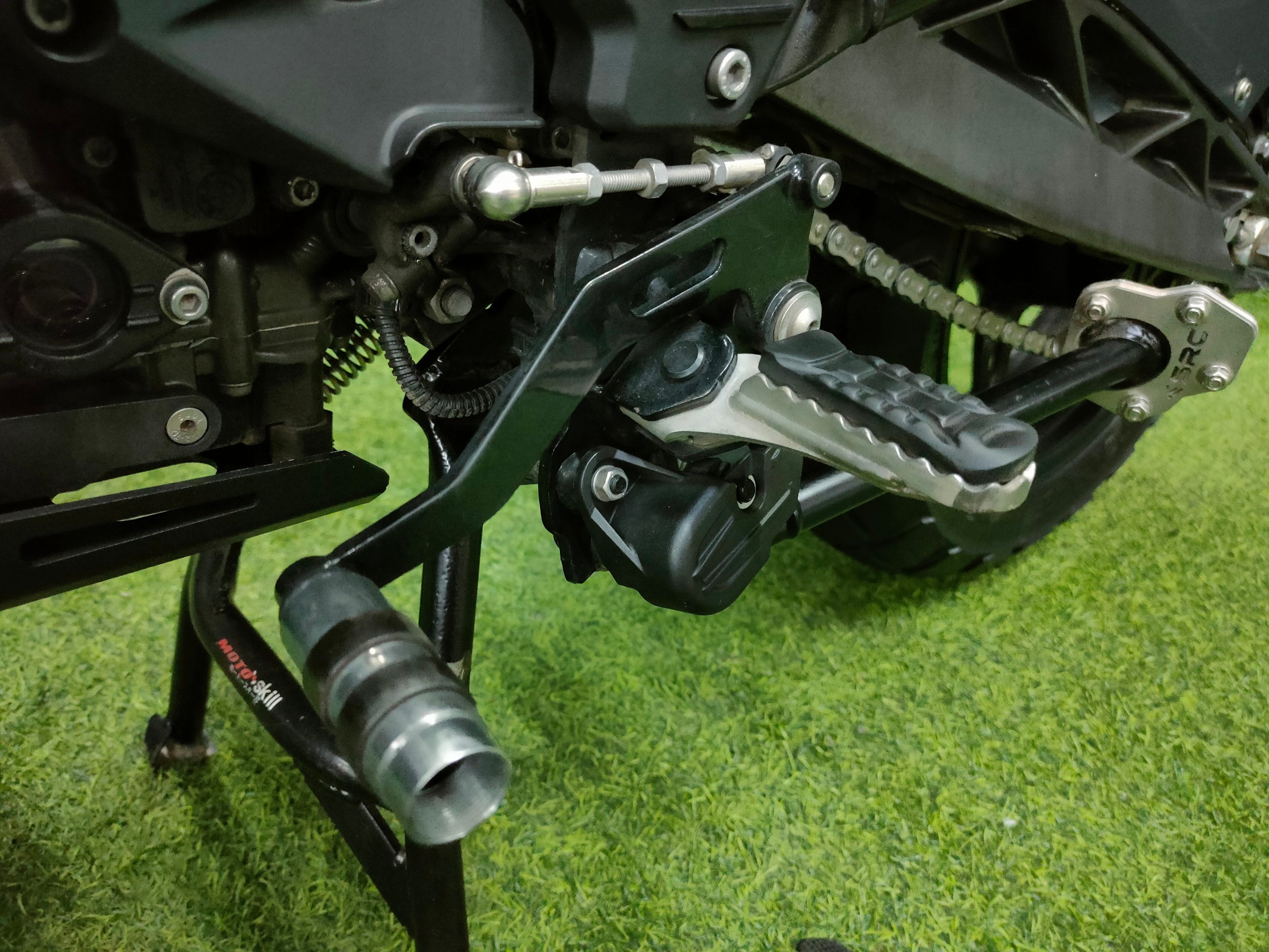 "คันไม่ใหญ่แน่นะวิ⁉️ เบาๆ สบายๆ ราคากันเอง 🤗 Gs310r รถปี18 สวยโดนใจของแต่งรอบคัน “โปรโคตรแรง"🔥🔥