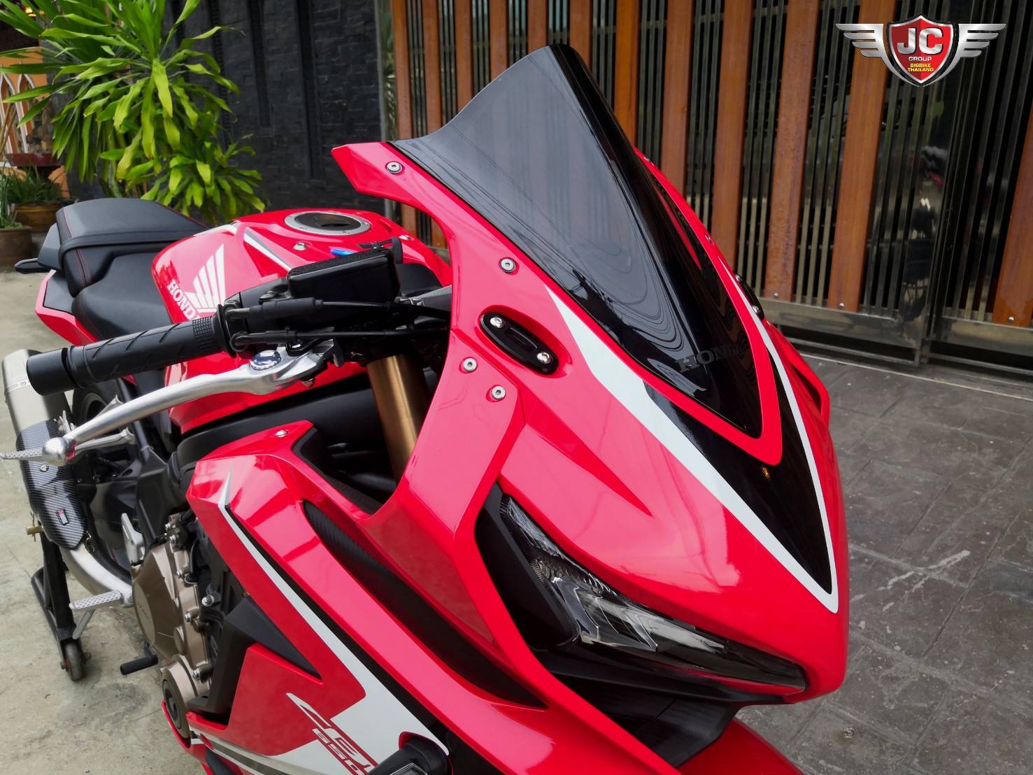 >>>𝐂𝐁𝐑-650𝐑<<<2020 นี้เลย..."ซื้อแทนรถใหม่ได้เลย"