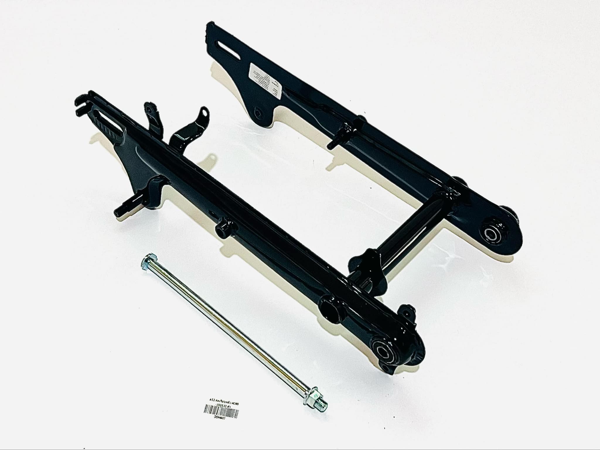 ตะเกียบหลัง rc100+แกนตะเกียบหลัง มอเตอร์ไซด์ rc100 สีดำ A12+B4