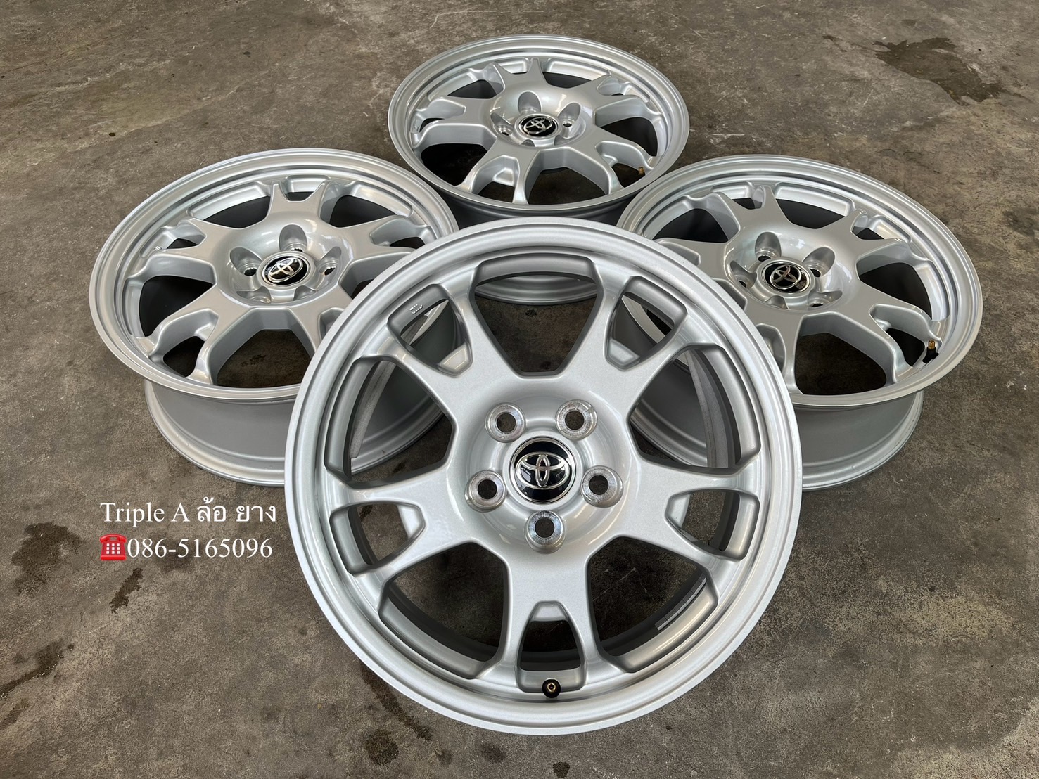 ✨ล้อแม็ก 5รู114✨Toyota Corolla Cross ขอบ 17 สีบอร์น