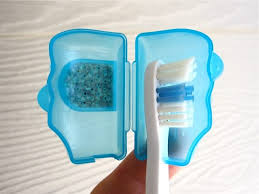 DR.TUNG'S (ดอกเตอร์ทังค์) Snap-On Toothbrush Sanitizer ผลิตภัณฑ์รักษาความสะอาดแปรงสีฟัน