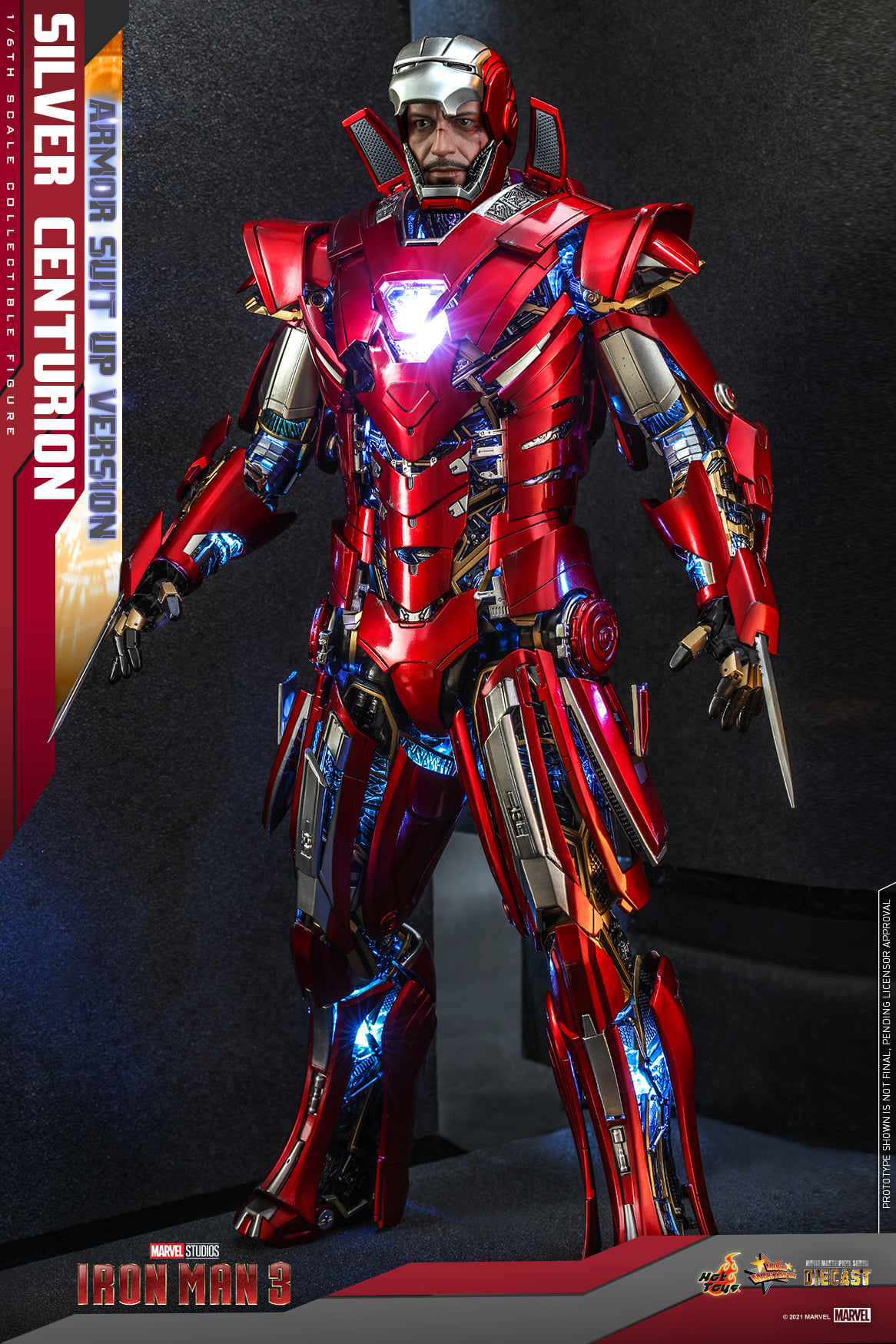 Hot Toys MMS618D43 1/6 Iron Man 3 - Silver Centurion (Armor Suit Up Version)