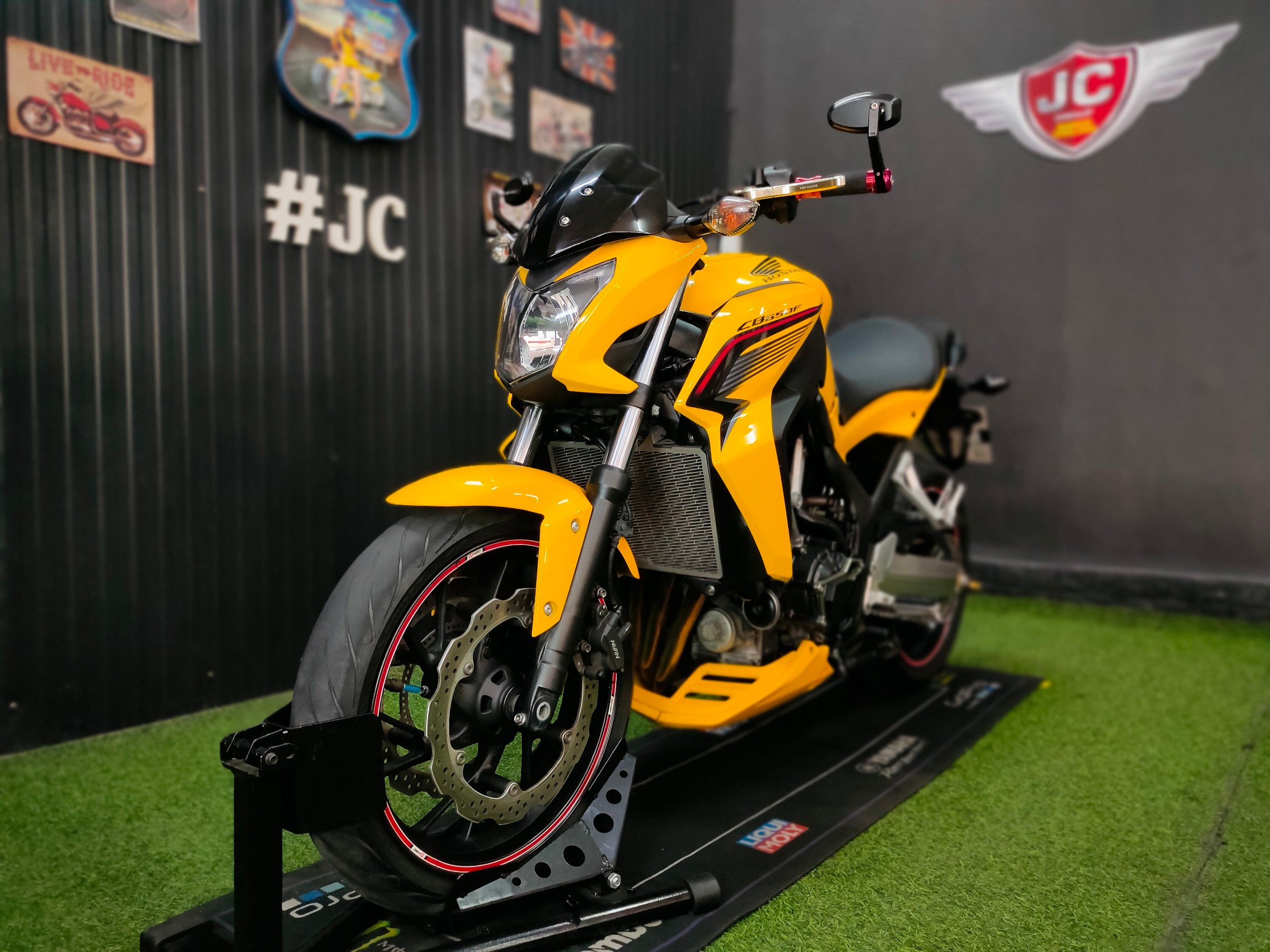ถูกใจทั้งคนสั้น-ทั้งคนยาว 🤟 มาแว้วโปรดี...รถดีราคาเบาๆ‼️ HONDA CB650F จดปี14 รถบ้านทรงดี_มีอนาคต_ออกรถ99บาท ⁉️