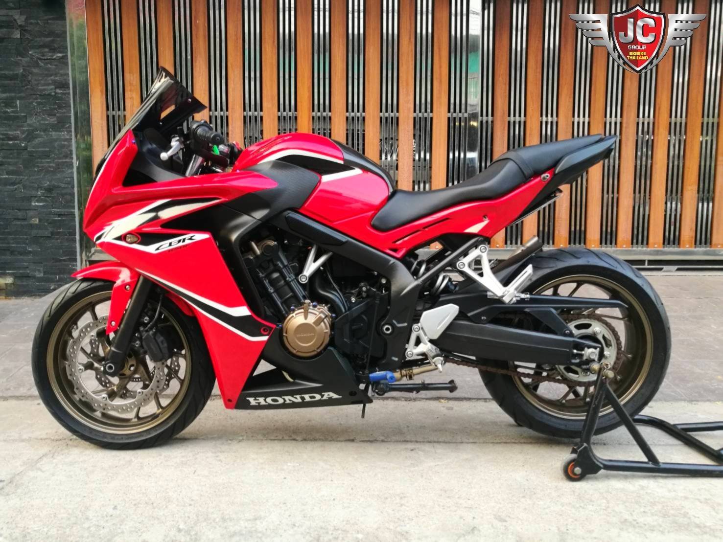 "สภาพสวยเงาตาแตก" รถสวยเด่นรุ่นยอดนิยม ไมล์แท้ 2หมื่นโล