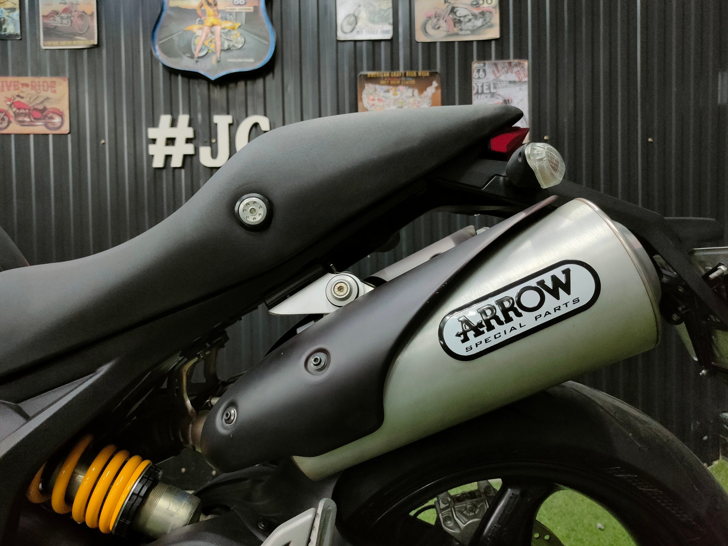 สภาพนี้หาที่ไหนได้ ⁉️ 🔥Ducati M795 ปี12 🔥ในตำนาน...แต่สภาพเหมือนเพิ่งเกิดไม่นาน "รถมือเดียว+ไมล์แท้2พันโล"‼️