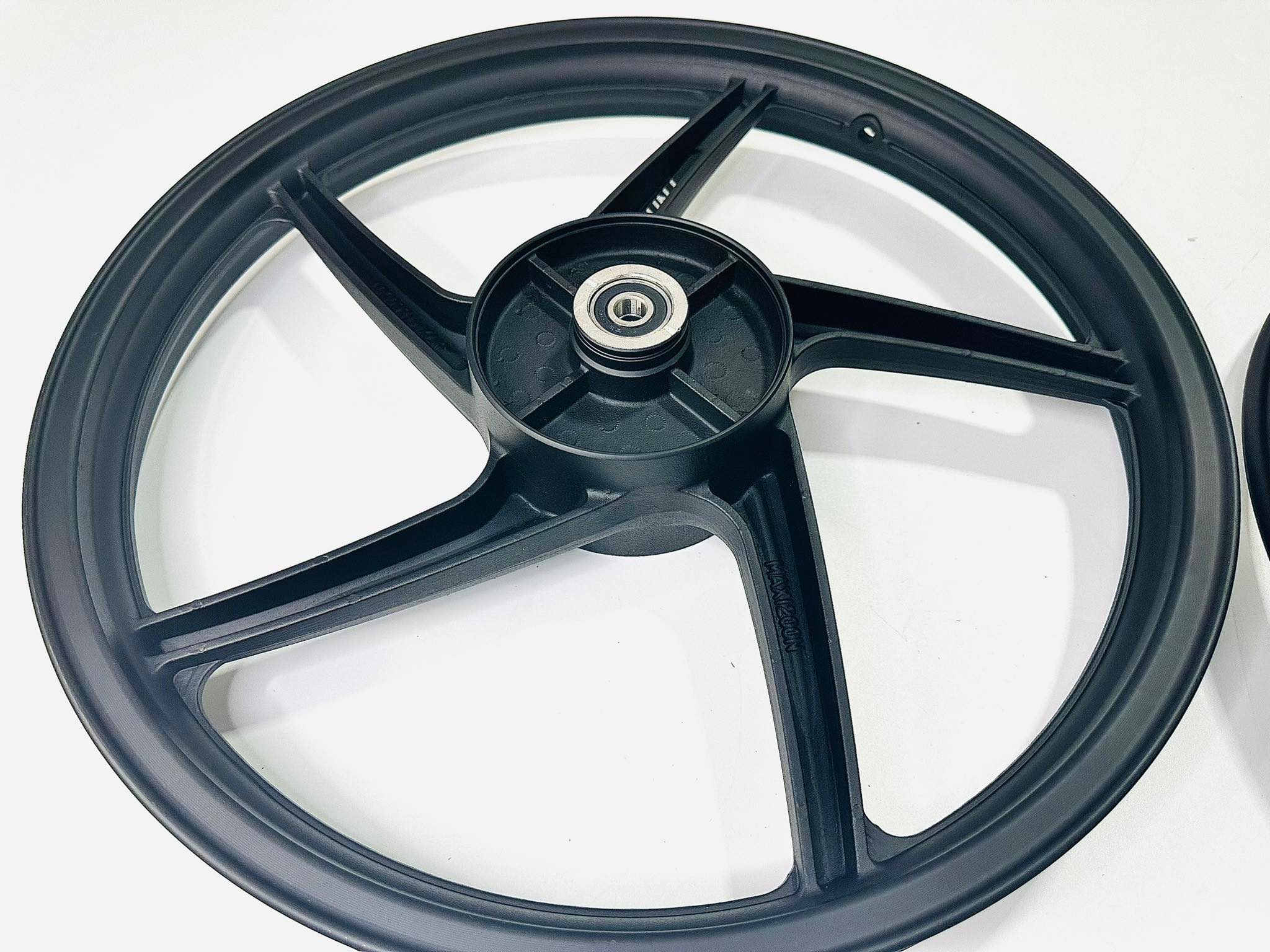 ล้อแม๊กแต่งเวฟ110 i ปี2021 wave110i ปี2021 5-6 ก้าน หน้า+หลัง สีดำ Kuni รอ