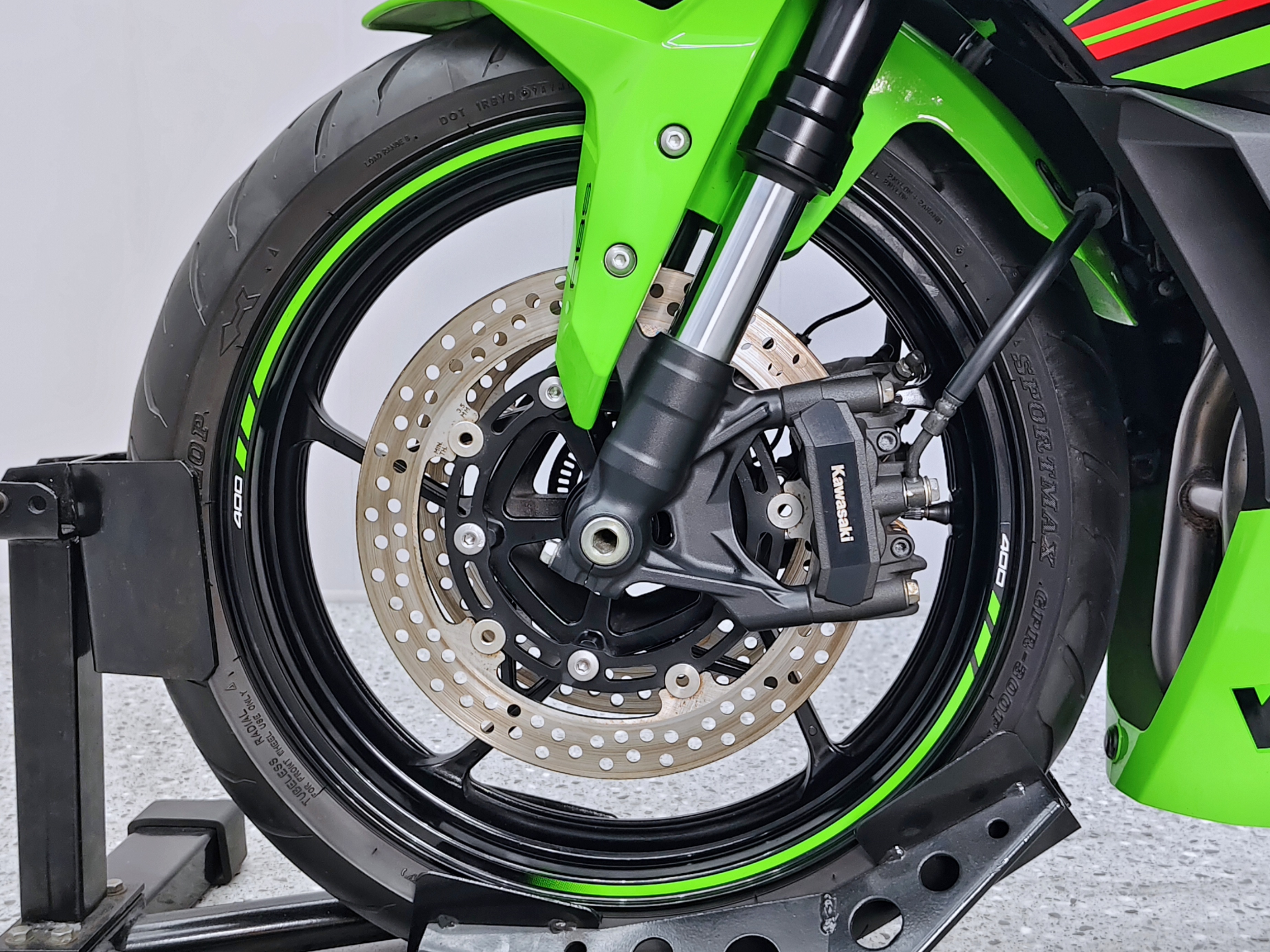4สูบเรียง400CC.กลับมาแว้ว 😎 KAWASAKI NINJA ZX4R SE ปลายปี 2023 ไมล์หลักพัน‼️