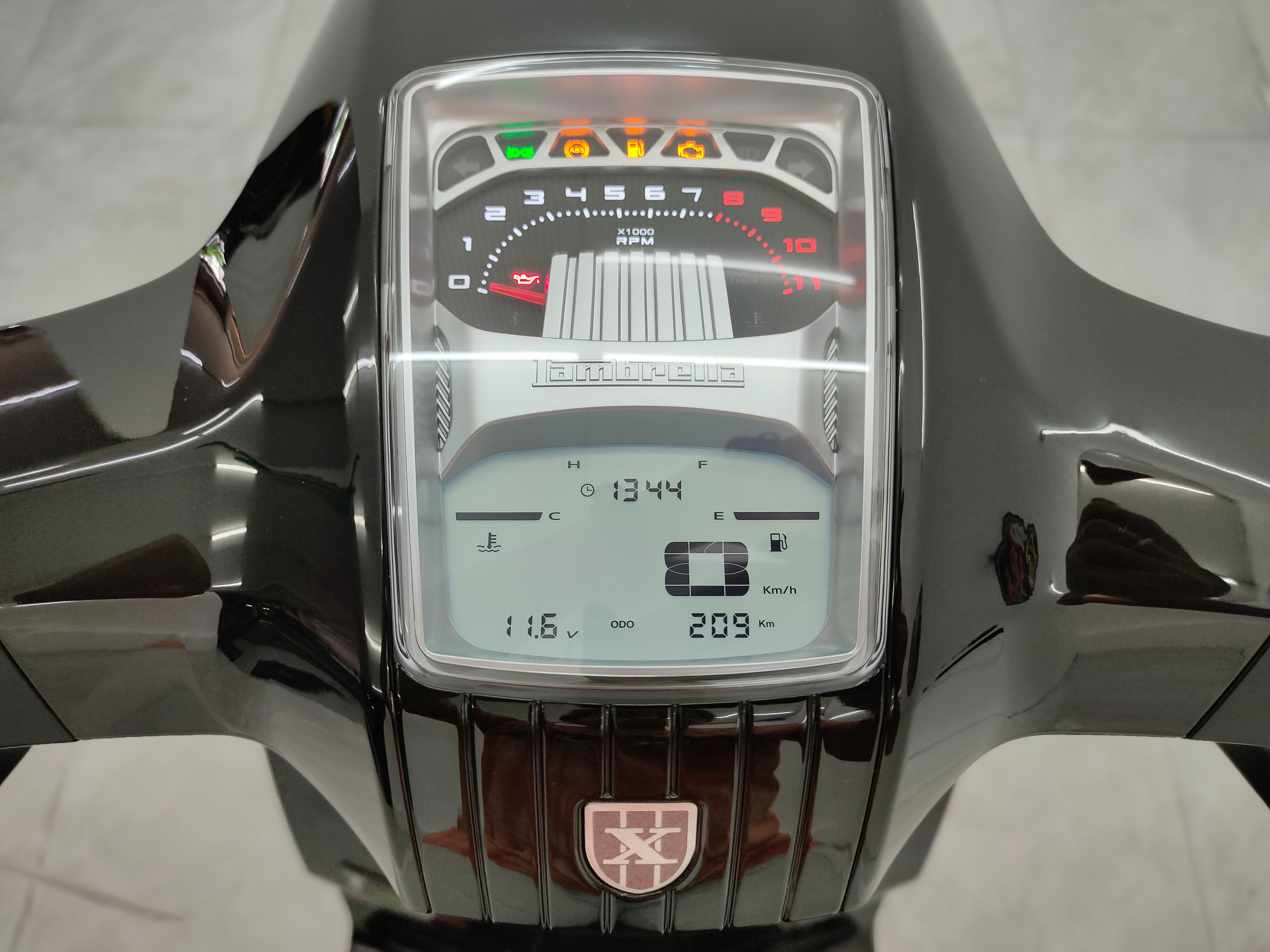 😎 ใหม่ไปมั้ยเนี่ย⁉️ รถ4เดือน ผลิต2024แท้ๆ LAMBRETTA X300 ABS สภาพป้ายแดง ที่สำคัญวิ่ง 200 โล 🤗