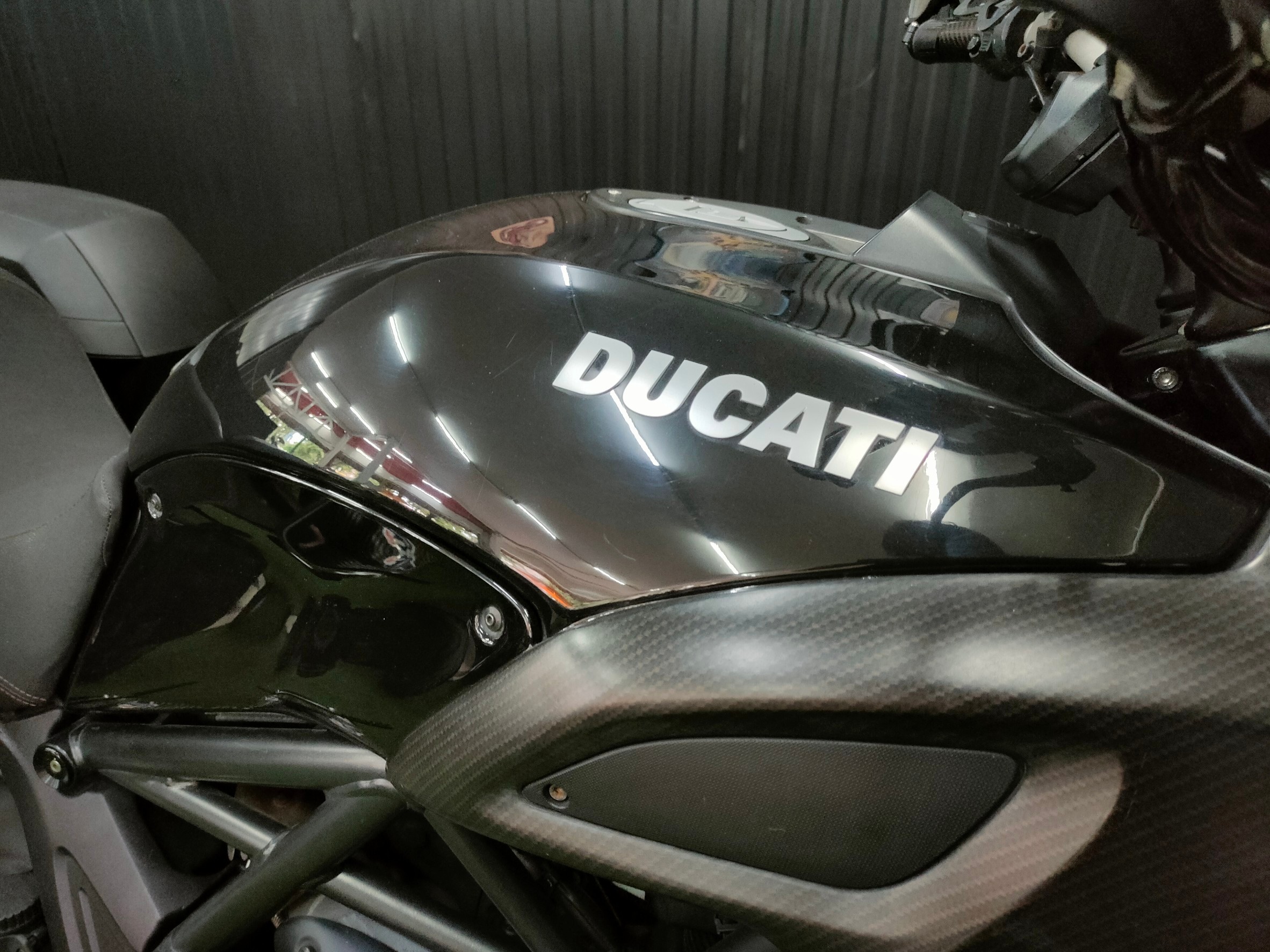🤗 ที่สุดรถสาย Sport Cruiser....Ducati #Diavel1200 รถปี 2013 อดีตรถ"หลักล้าน"...ราคาอย่างโดนๆ