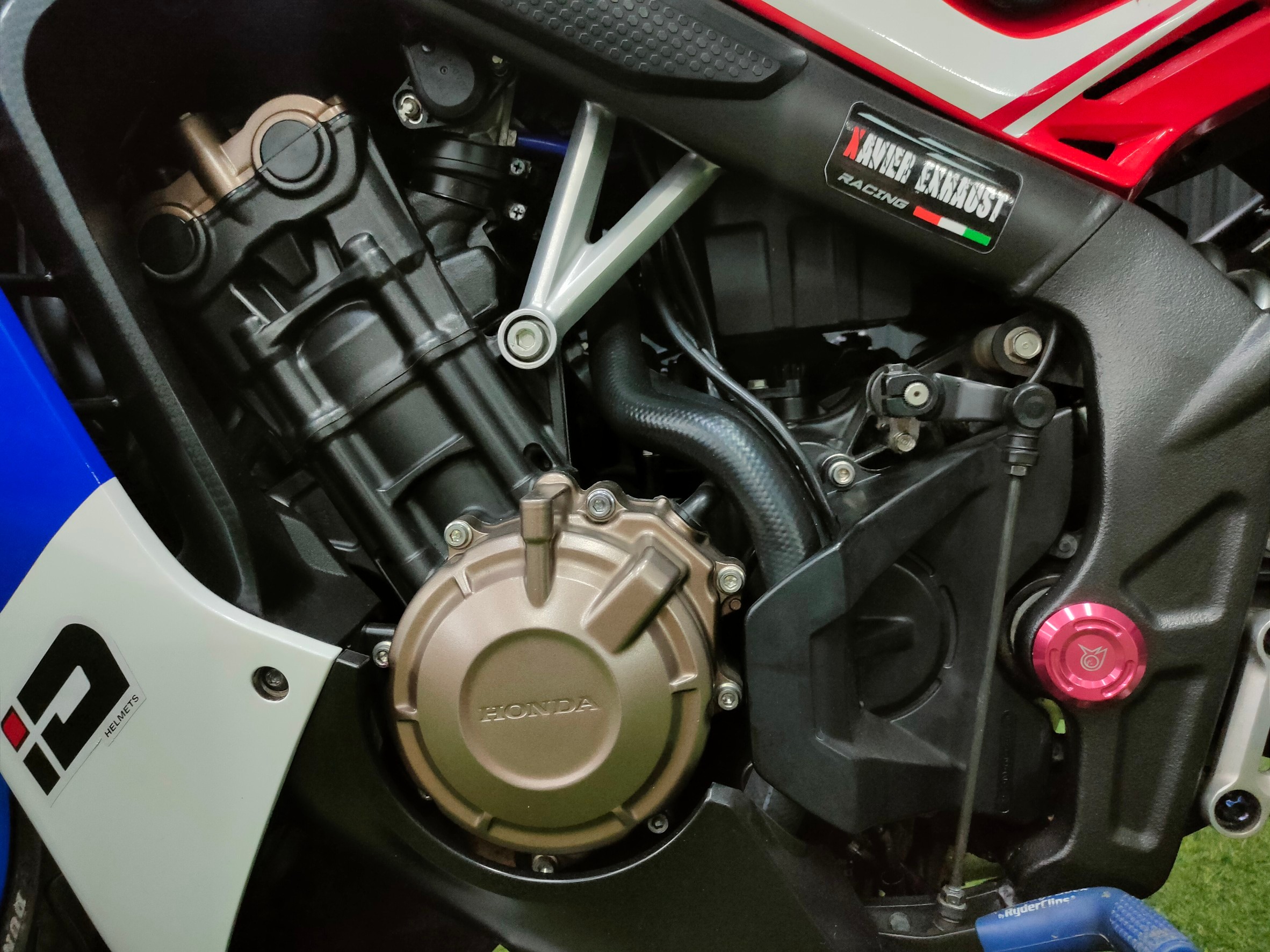 😍 โอ้วบร๊ะเจ้า...รุ่นนี้-สีนี้ ก็มีด้วย⁉️ HONDA CBR650F Tri-colour รถปี 2017 มาพร้อมโปรแรงซ์ M150‼️