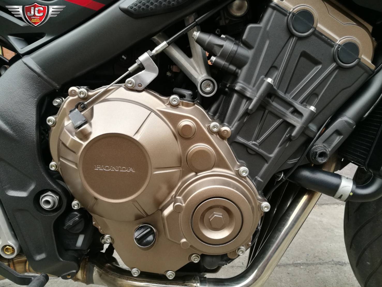 นางฟ้าแต่งเต็ม CB650F LED ไมล์แท้หมื่นกว่าโล