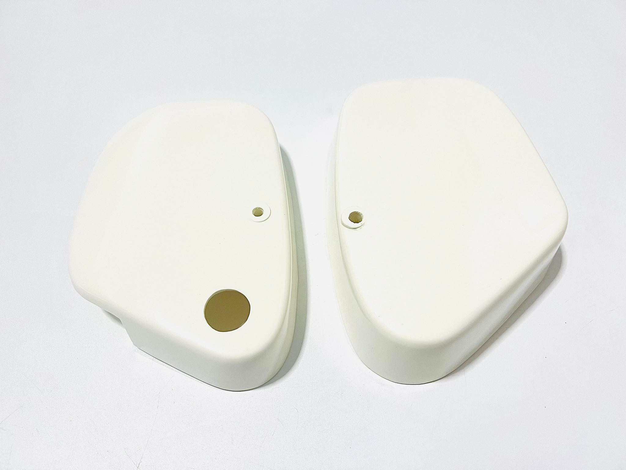 ฝากระเป๋า c100 สีขาว บ33-บ35