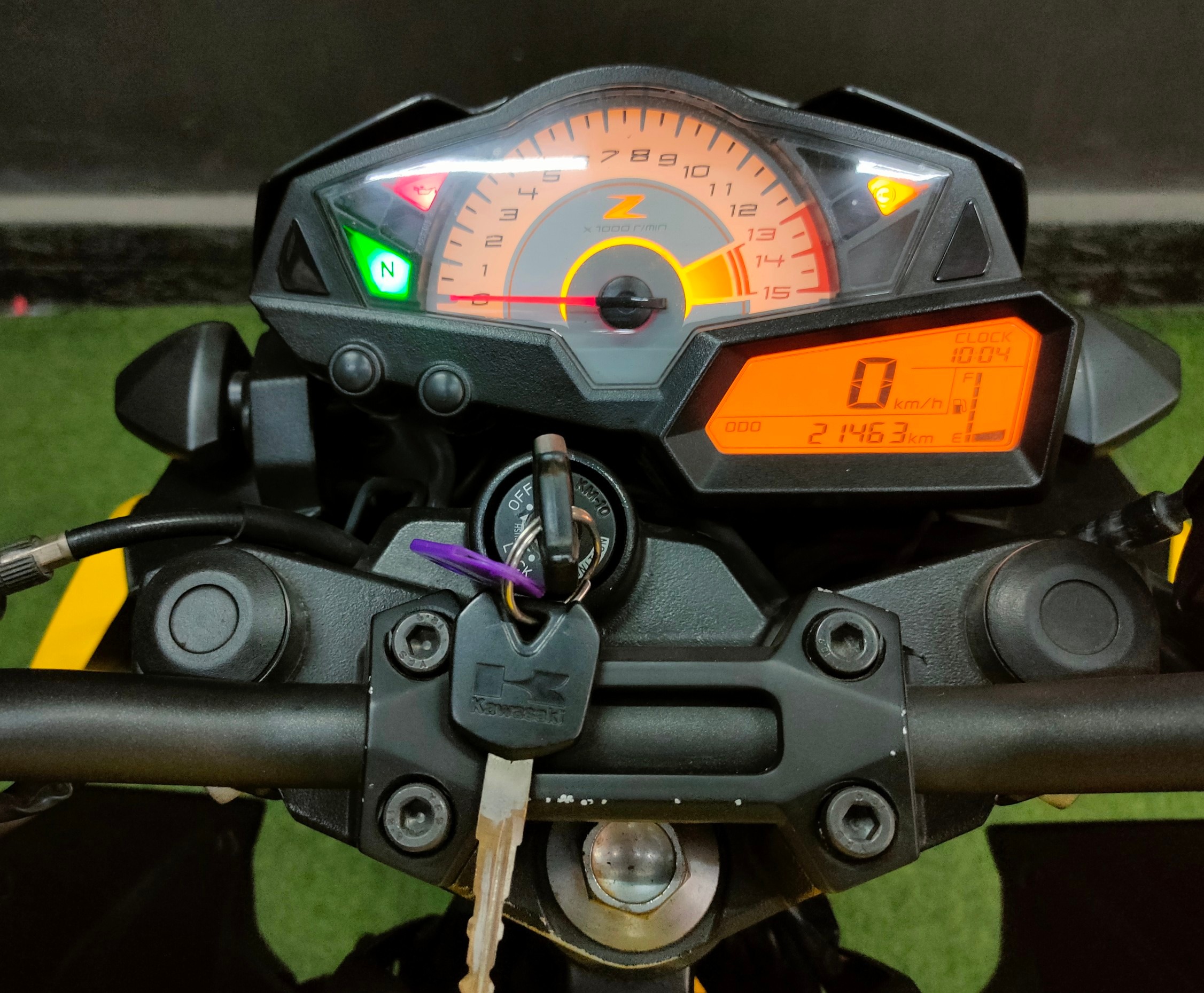 จี๊ดเลย‼️ สีนี้ 🤗 KAWASAKI Z300 จดกลางปี 2015 ใครหัดขับ มาจัดไปเลยจ้า 🤘