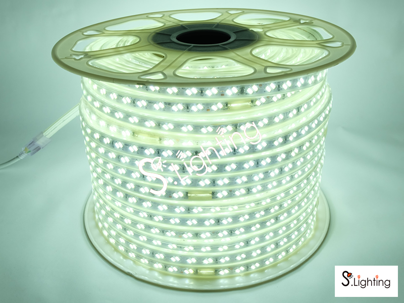 ไฟสายยางแบนชิพคู่ SMD LED 5025 (5730) 2ไส้ 100ม. แสงขาว