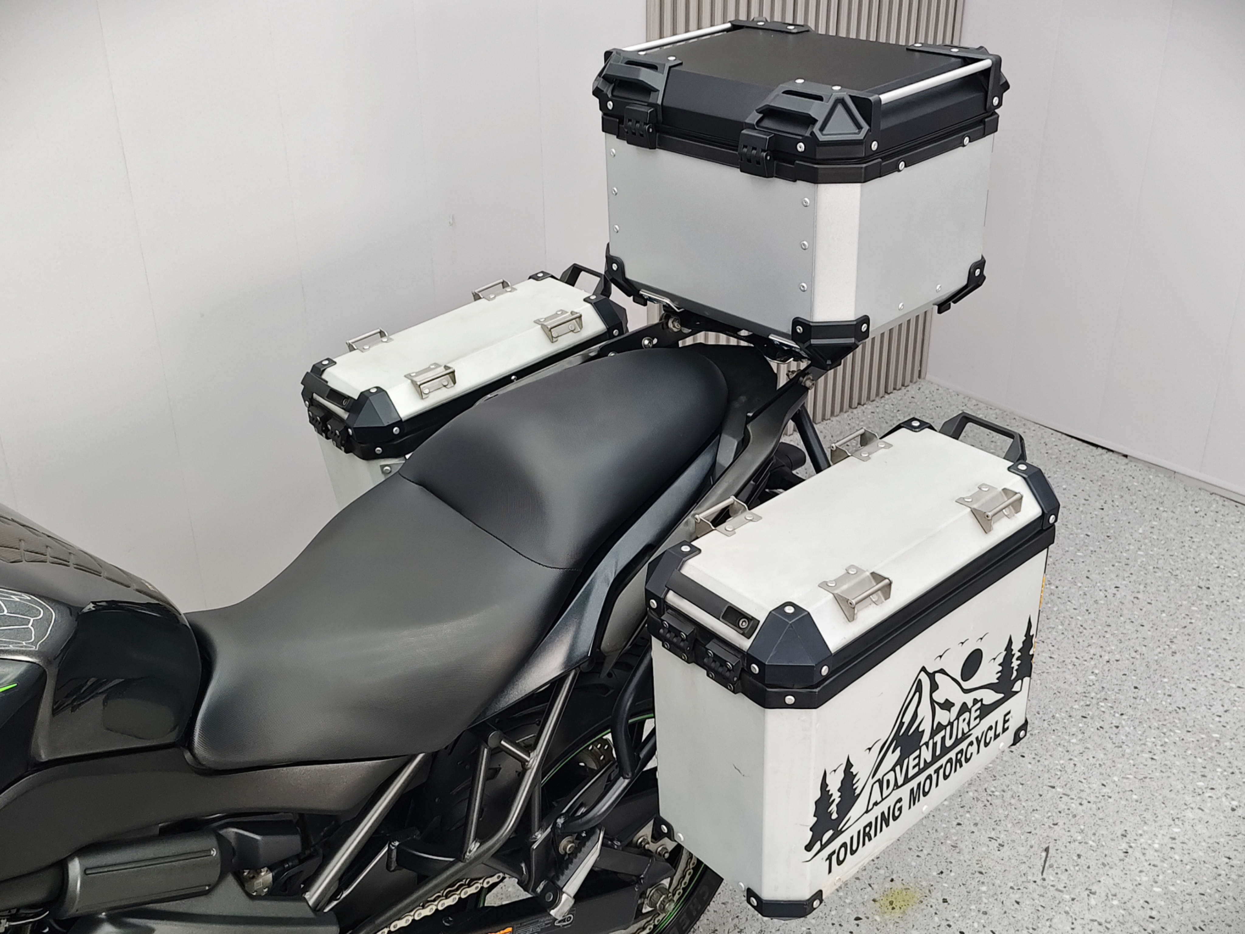 ❌️ ร้าน นี้ ไม่ กรอ ไมล์ ❌️ หนาวแล้วออกทริปได้ 😆 Versys650abs รถปลายปี 2017 เซอร์วิสพร้อมใช้เลย