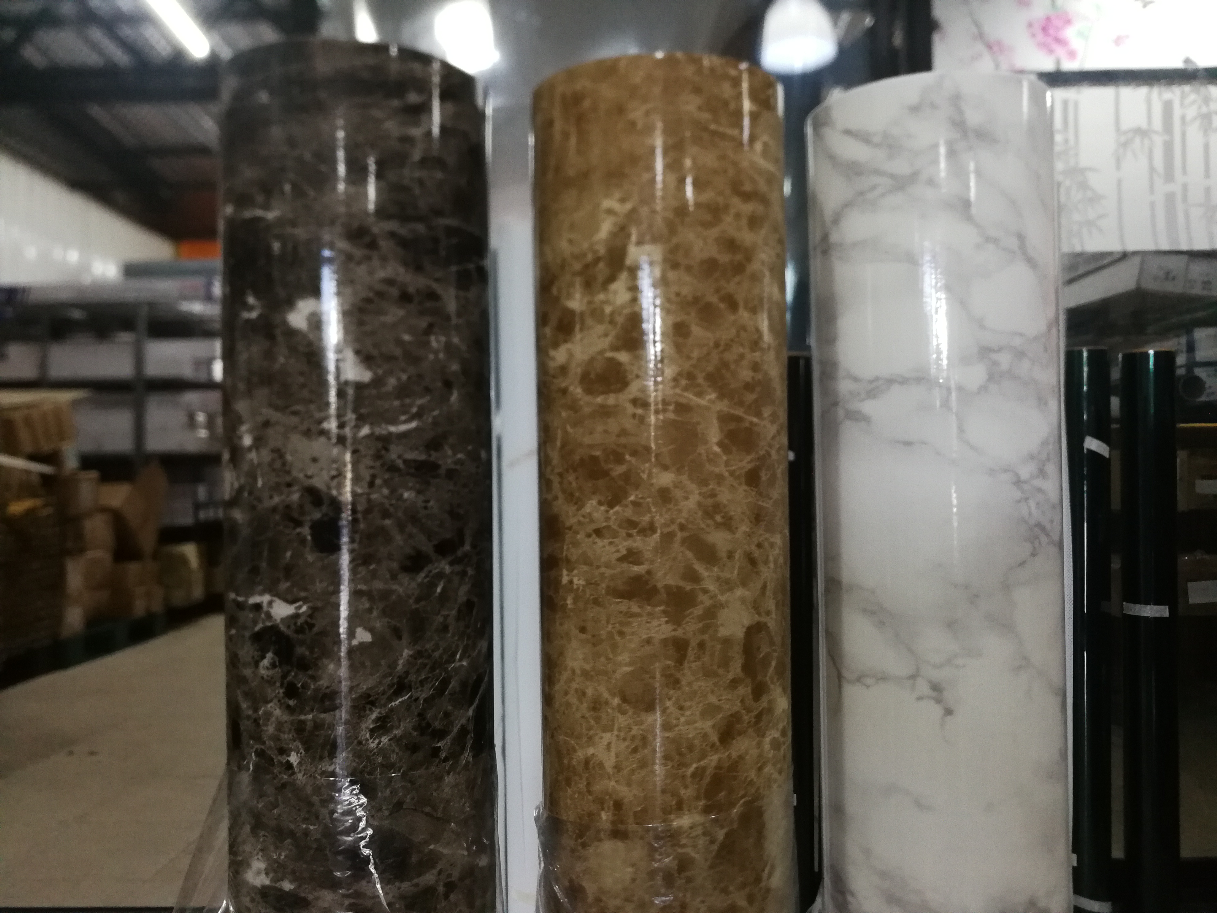 MA-02 Wallpaper Sticker วอลล์เปเปอร์ไวนิลแบบมีกาวในตัว ลายหินอ่อนสีน้ำตาลมันเงา เหมือนจริง หน้ากว้าง 100 cm