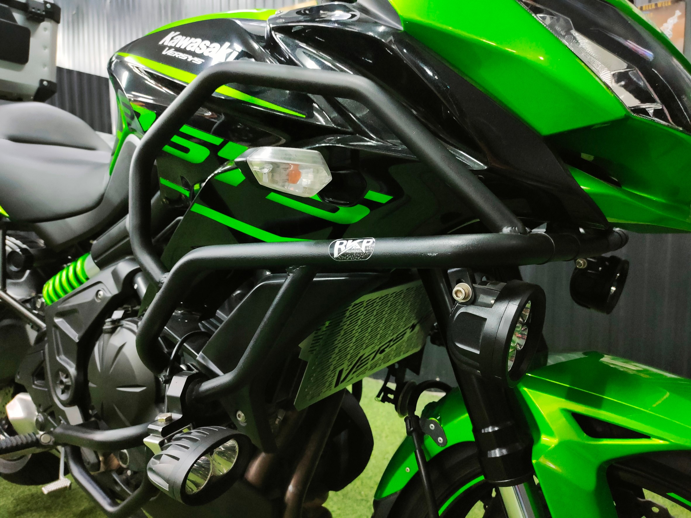 Touringค่ายเขียวมาแว้ว...คันนี้บอกเลยว่า ครบองค์‼️ KAWASAKI VERSYS650 Abs Edition จดปี 2017 "ใส่เกราะครบ รบฝถพร้อมใช้...จัดไปหน้าหนาวนี้ 😘"