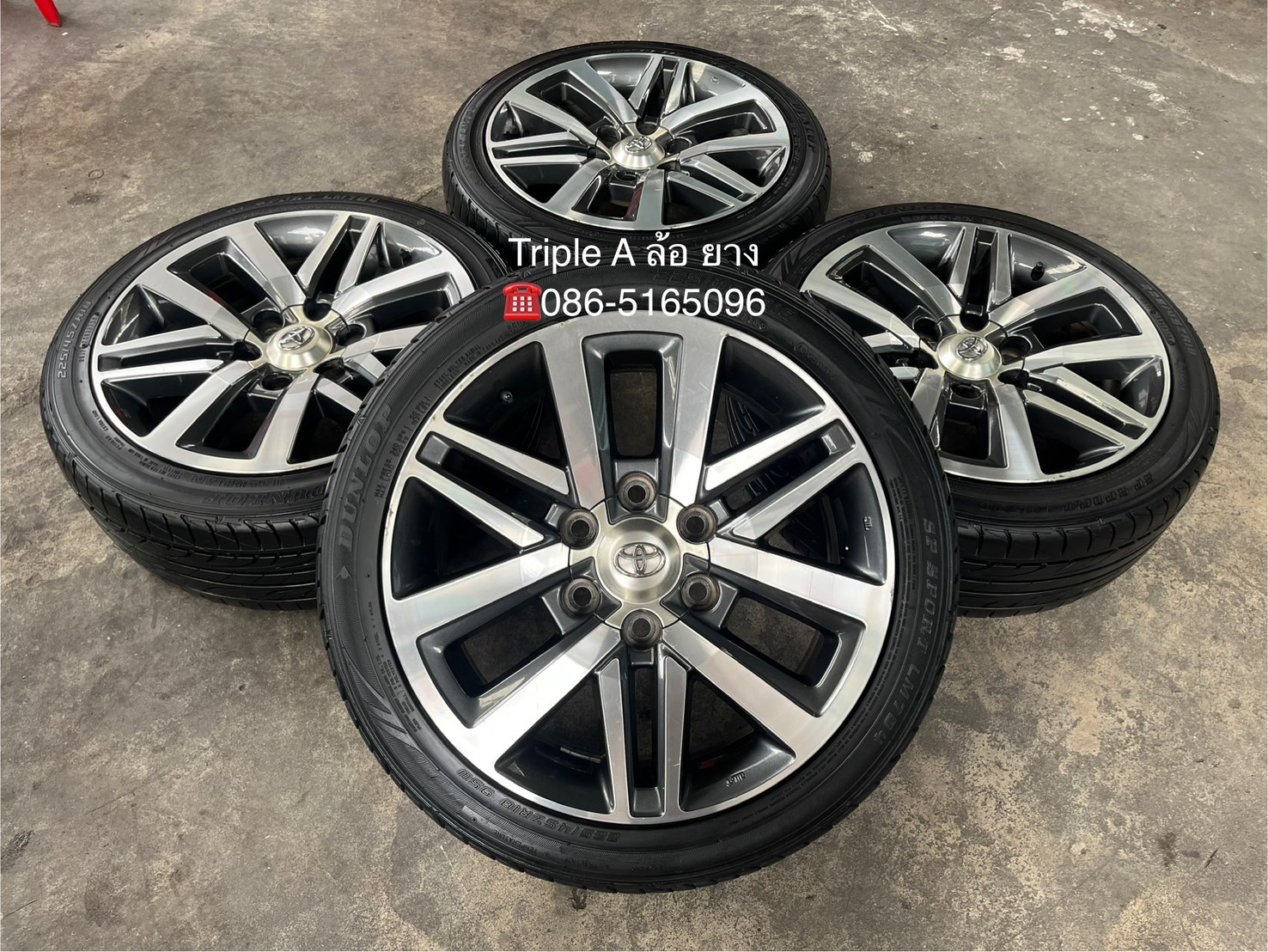 ✨ล้อแม็ก✨Toyota ขอบ 18 เทาหน้าเงา แถมยาง 225-45-18 Dunlop ปี 20🚐ใส่กับ รถตู้ Commuter 6รู139 ได้เลย